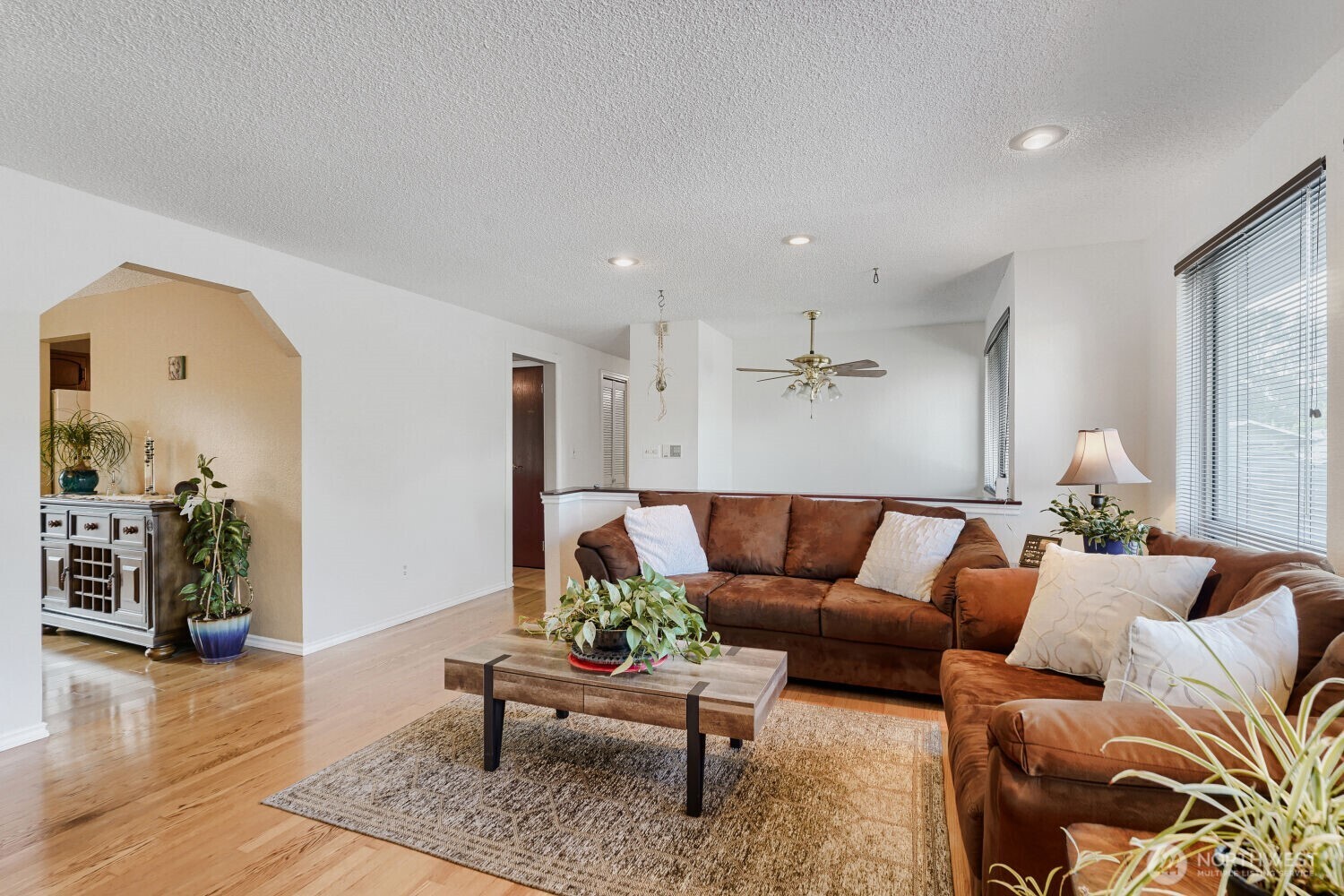 29712 39th Place Property Photo 5