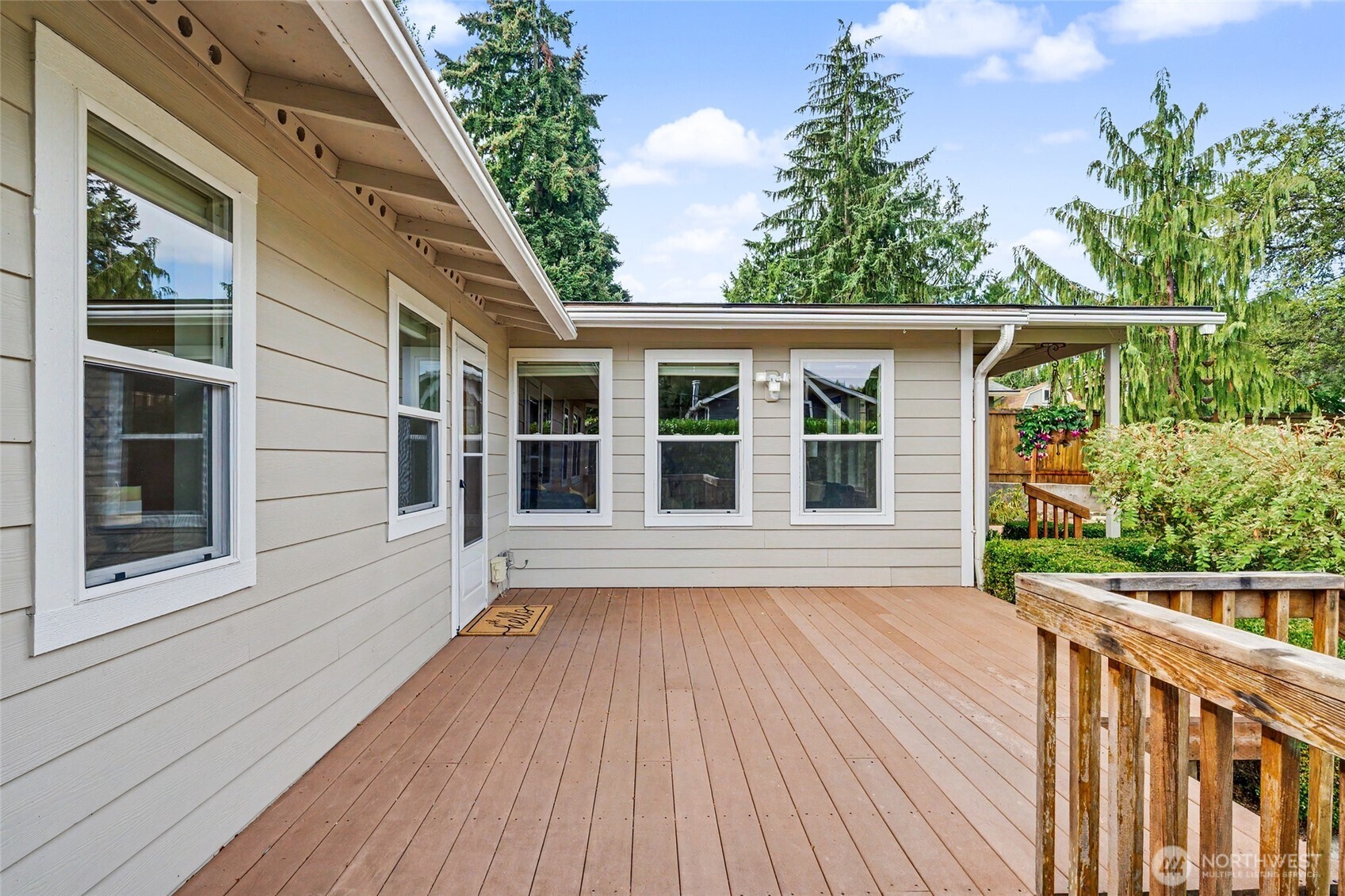 18043 Ashworth Avenue Property Photo 5