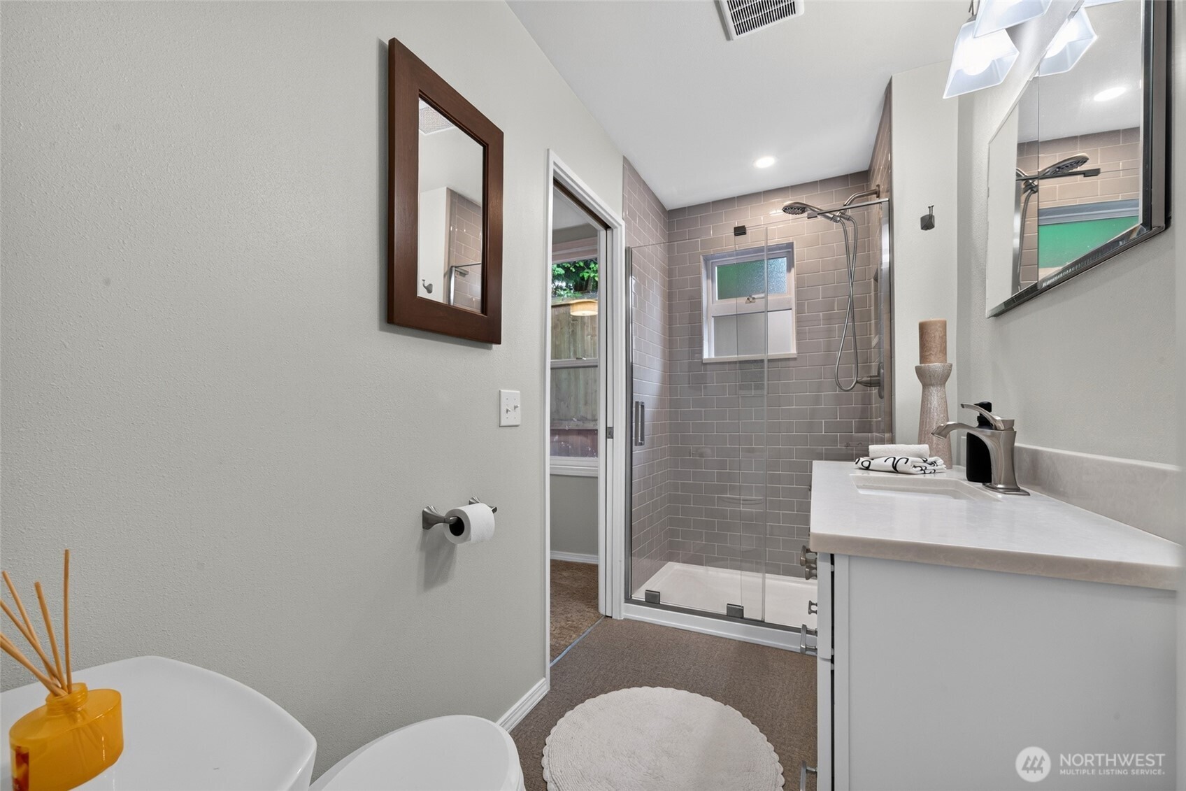 18043 Ashworth Avenue Property Photo 20