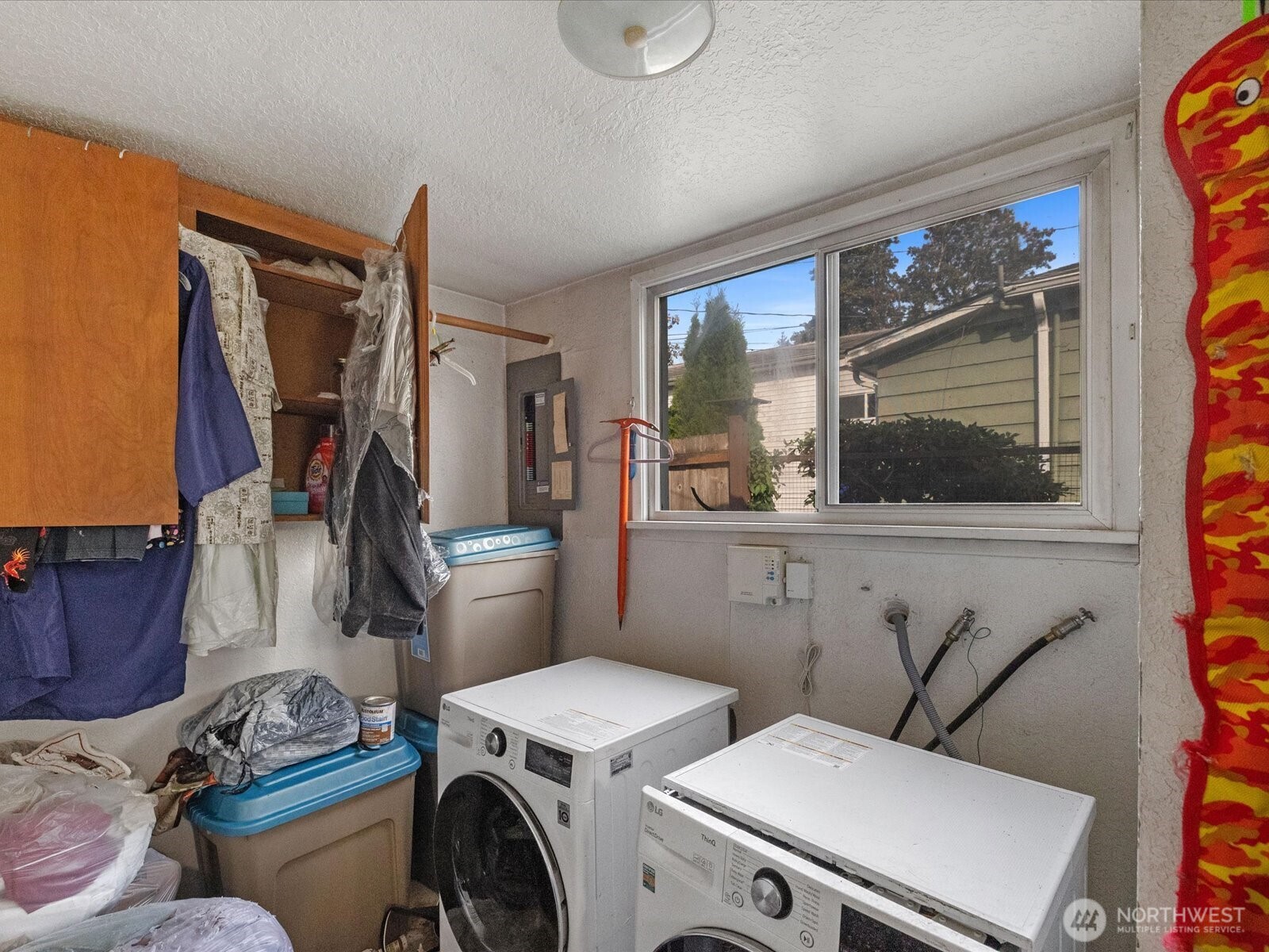 2407 Everett Avenue Property Photo 18