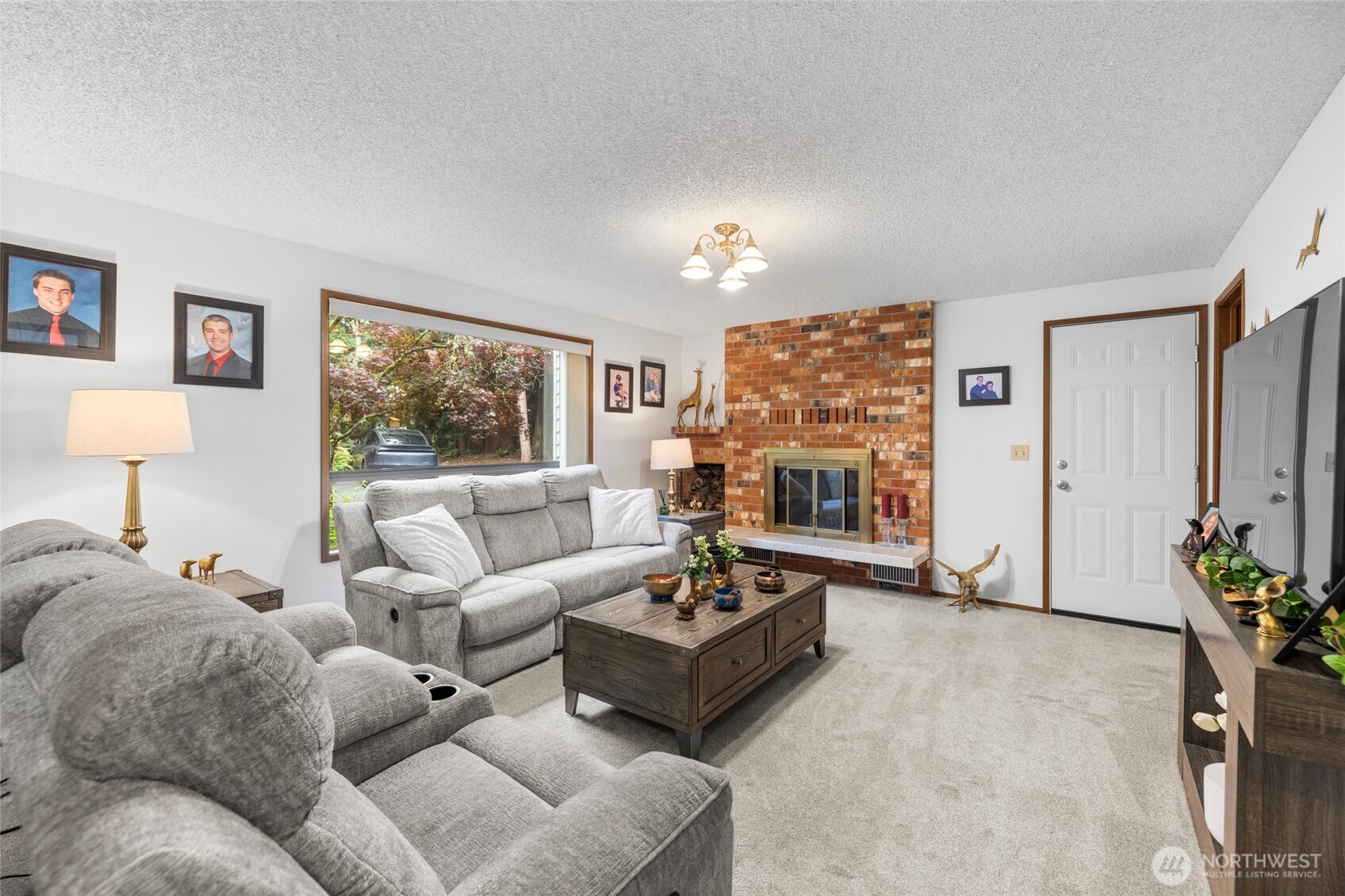 121 N 39th Place Property Photo 16