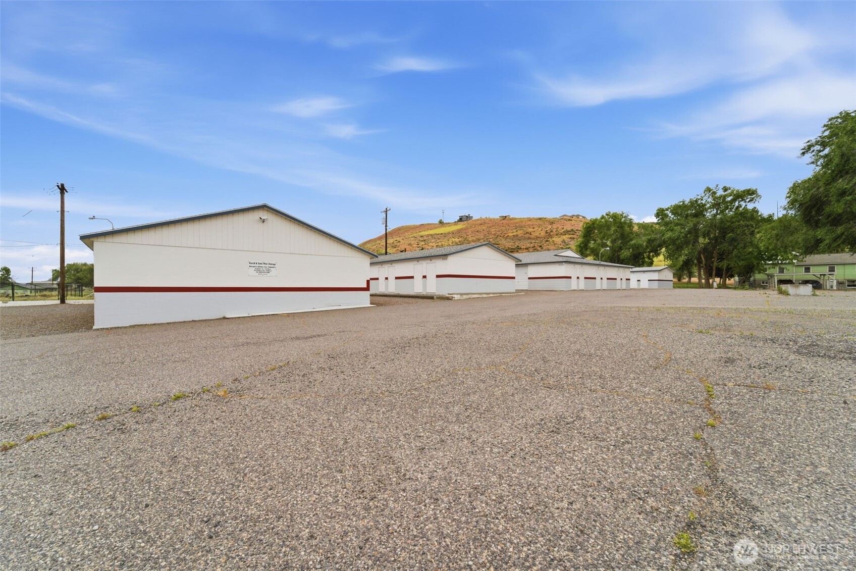 5885 W Van Giesen Street Property Photo 6