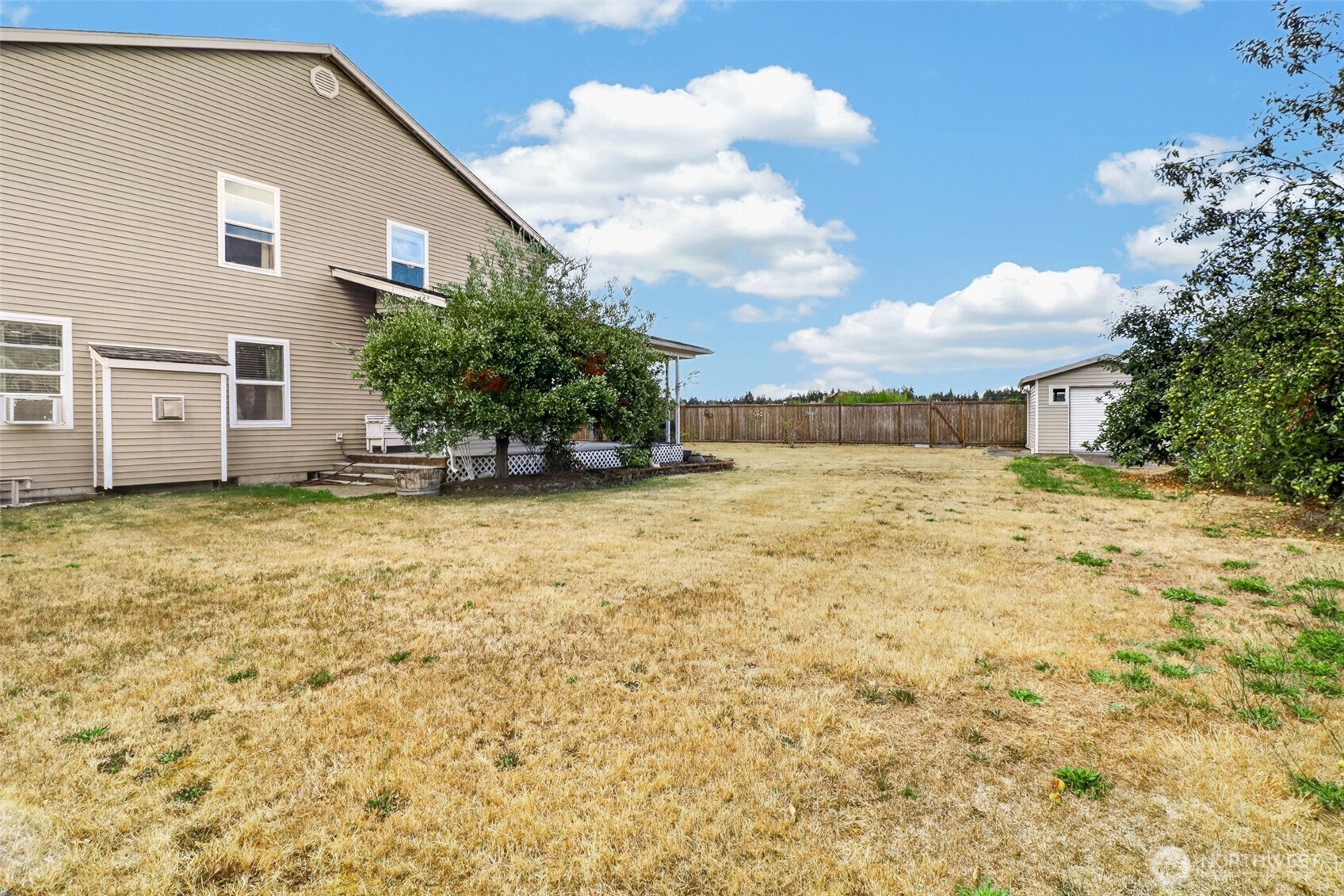 308 Easy Street Property Photo 33
