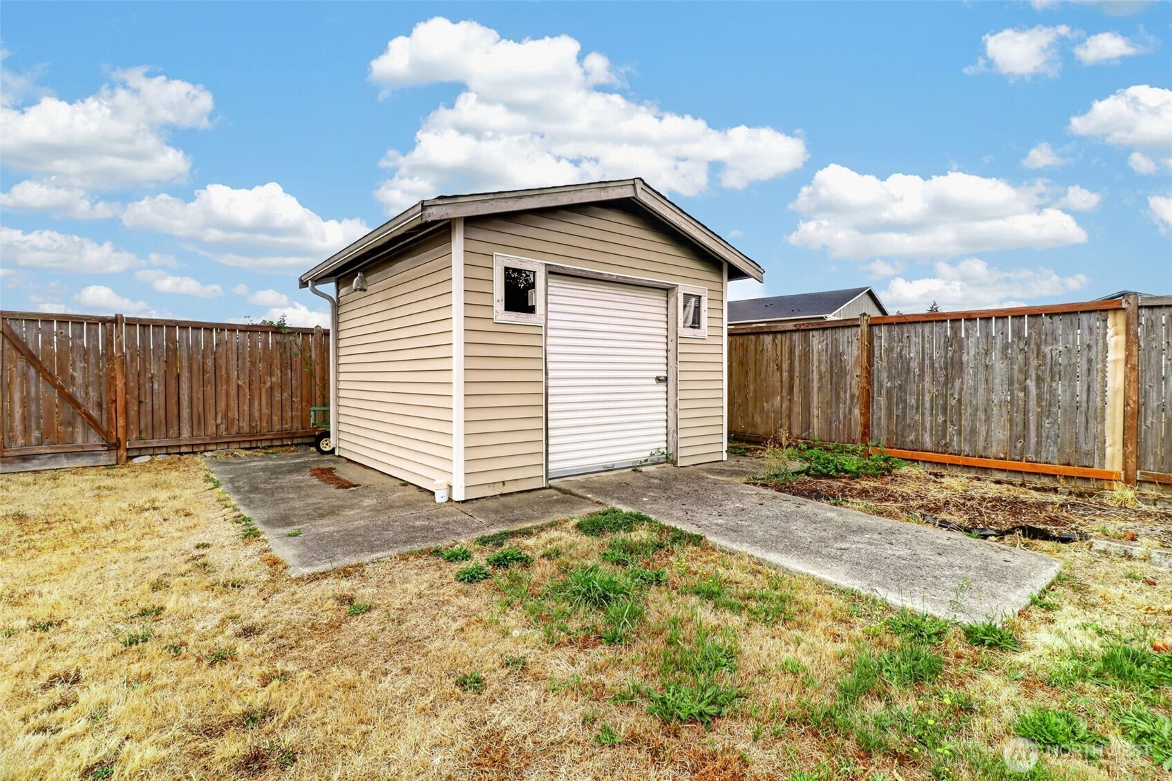 308 Easy Street Property Photo 34