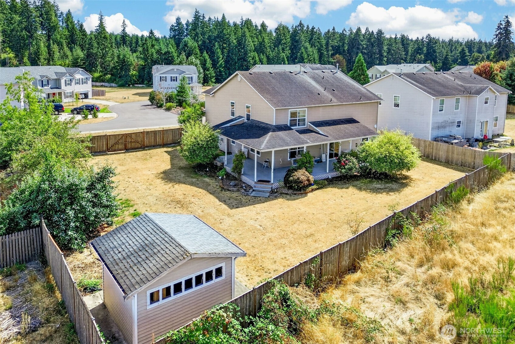 308 Easy Street Property Photo 35