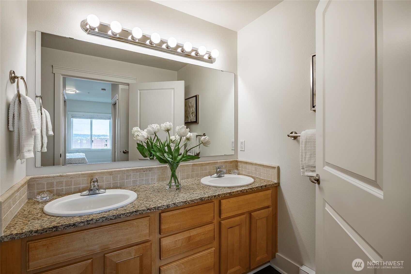 1015 Railroad Avenue 502 Property Photo 12
