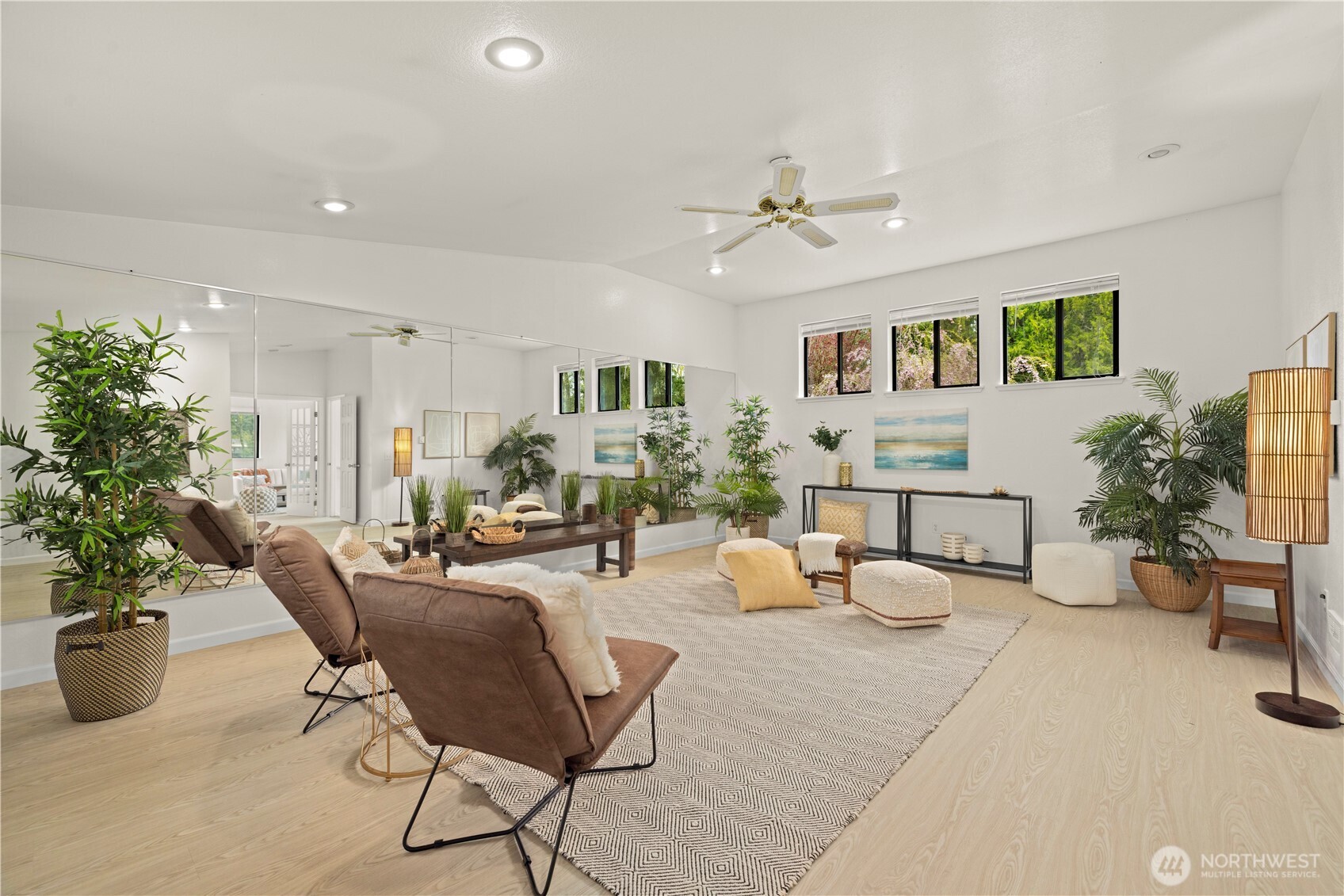 11124 Downes Road Property Photo 24