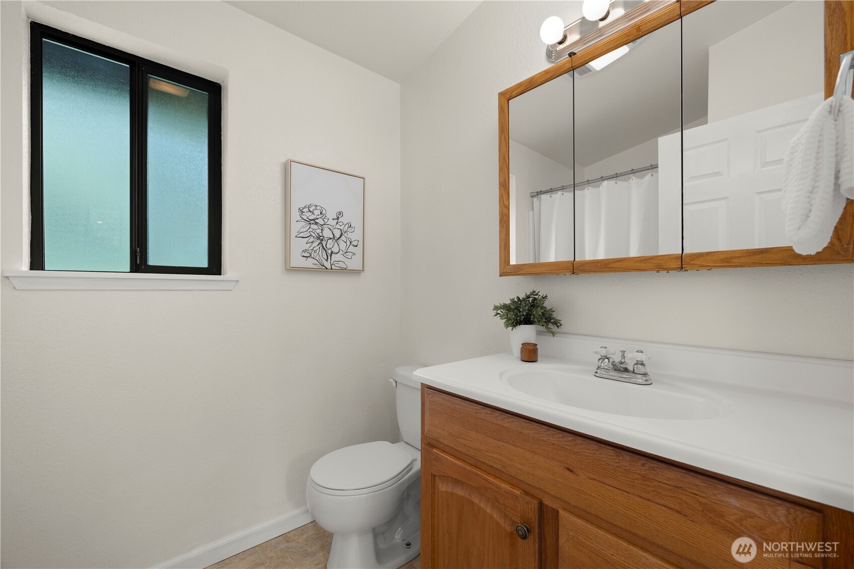 11124 Downes Road Property Photo 26