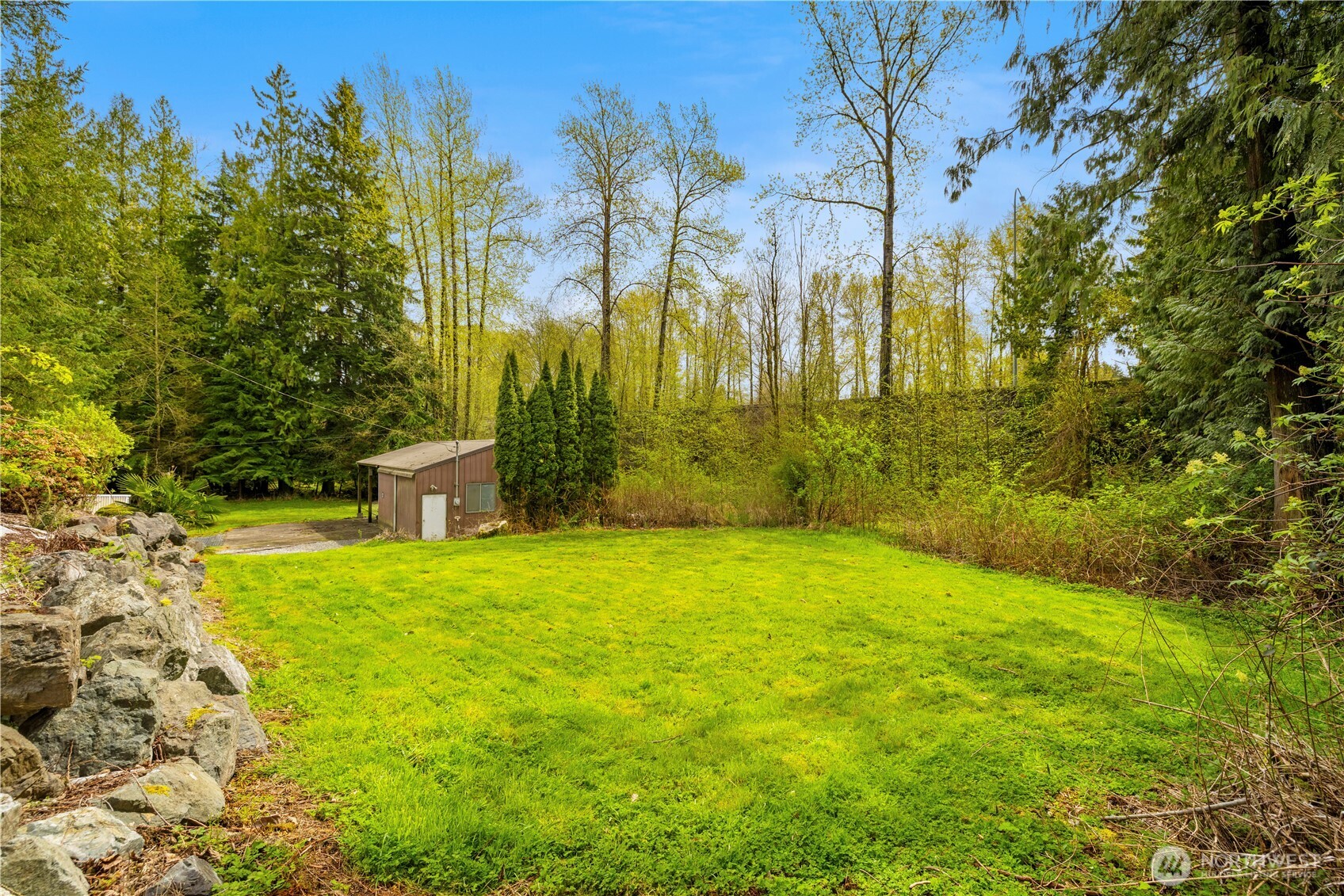11124 Downes Road Property Photo 34
