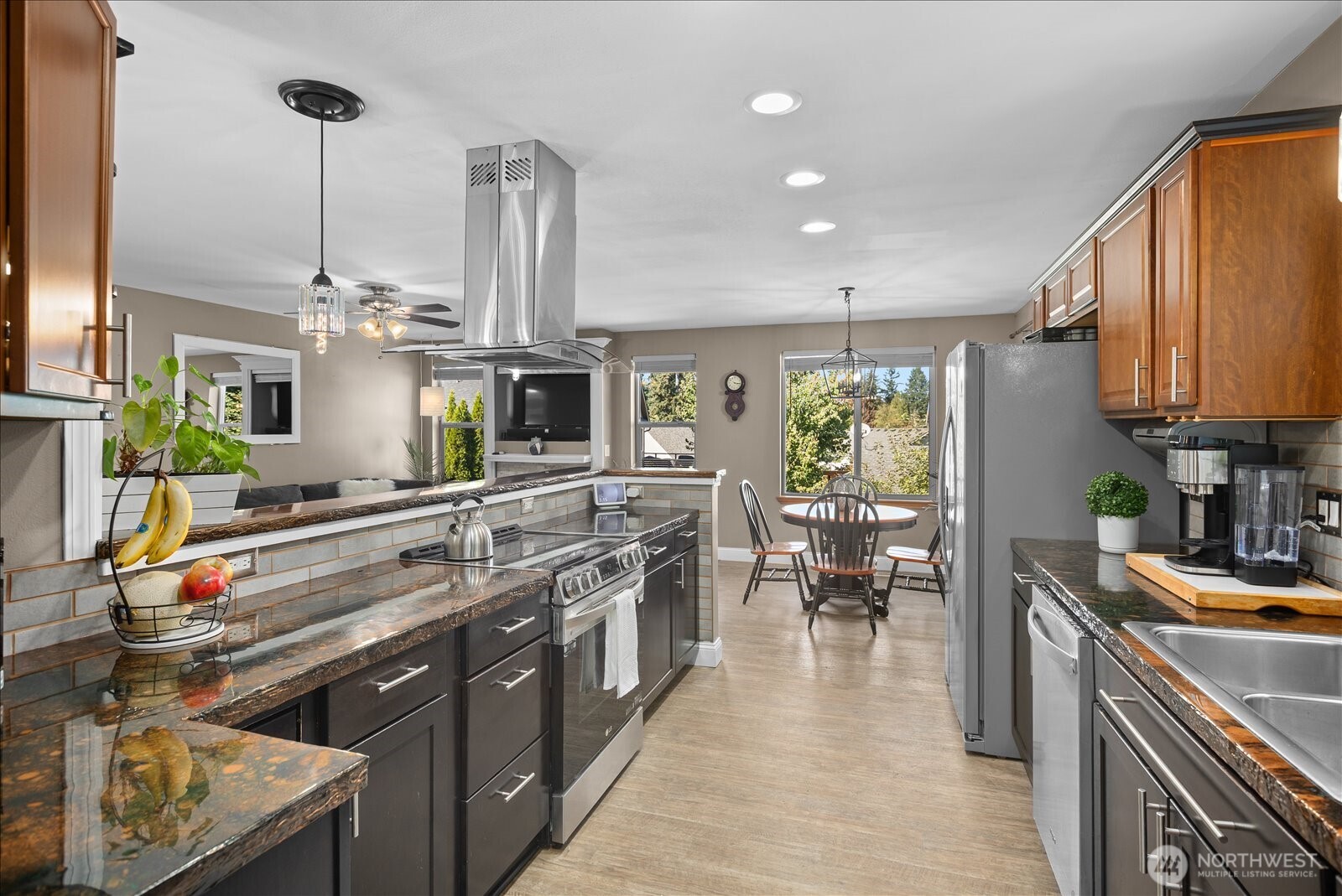 19019 20th Place Property Photo 11