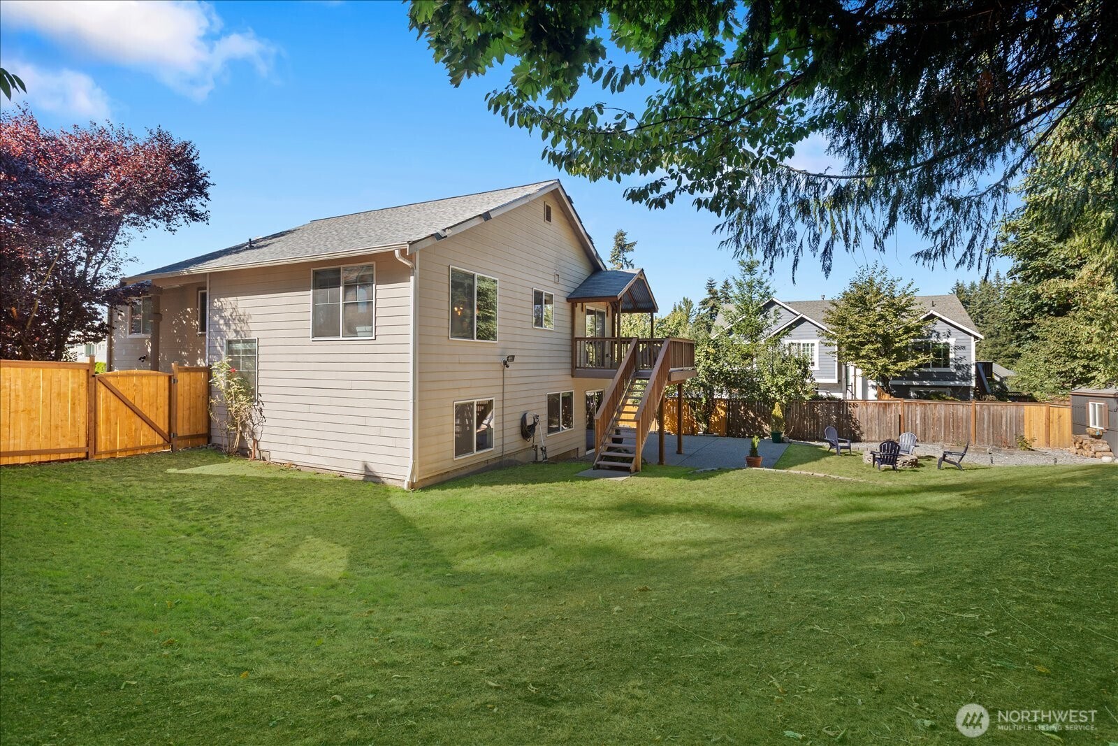 19019 20th Place Property Photo 32