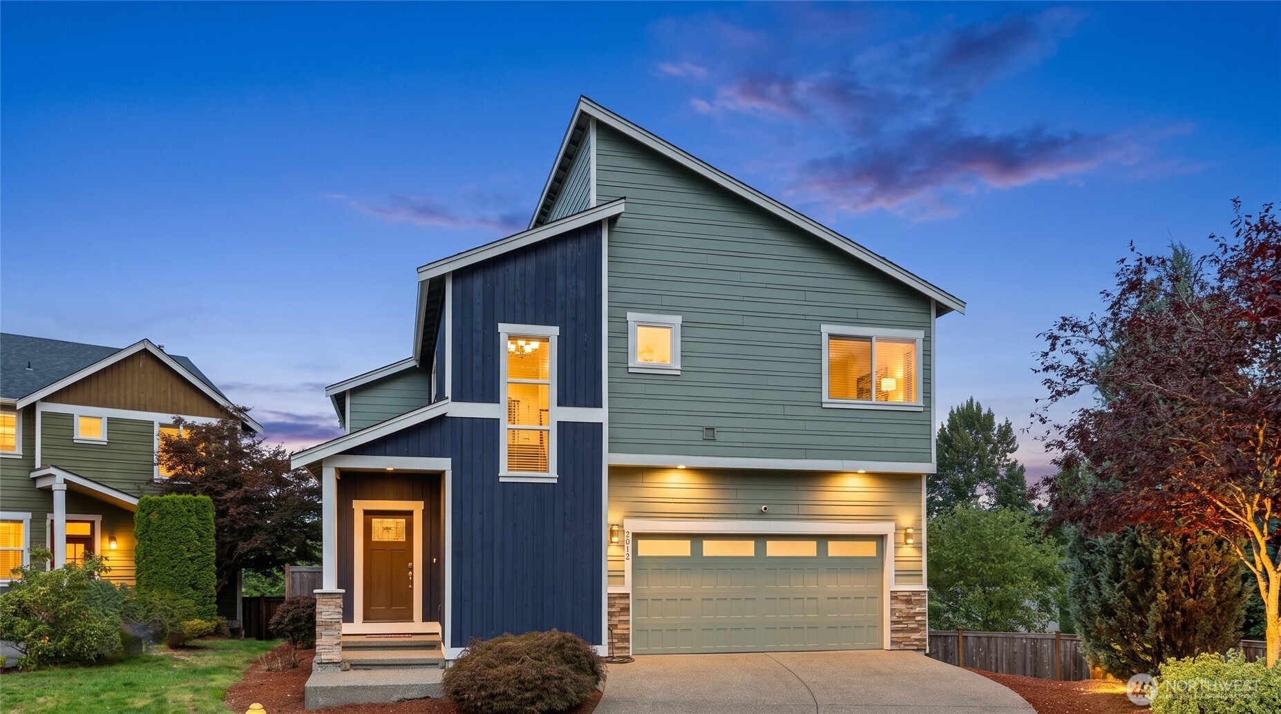 2012 Ne 37th Place Property Photo 1
