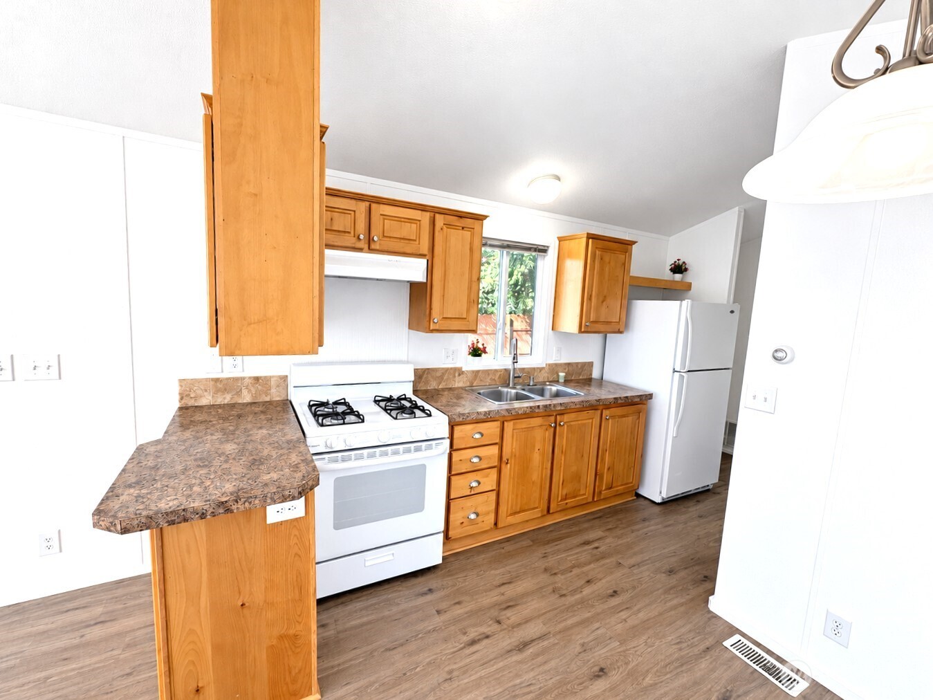 9 Blackler Street Property Photo 8