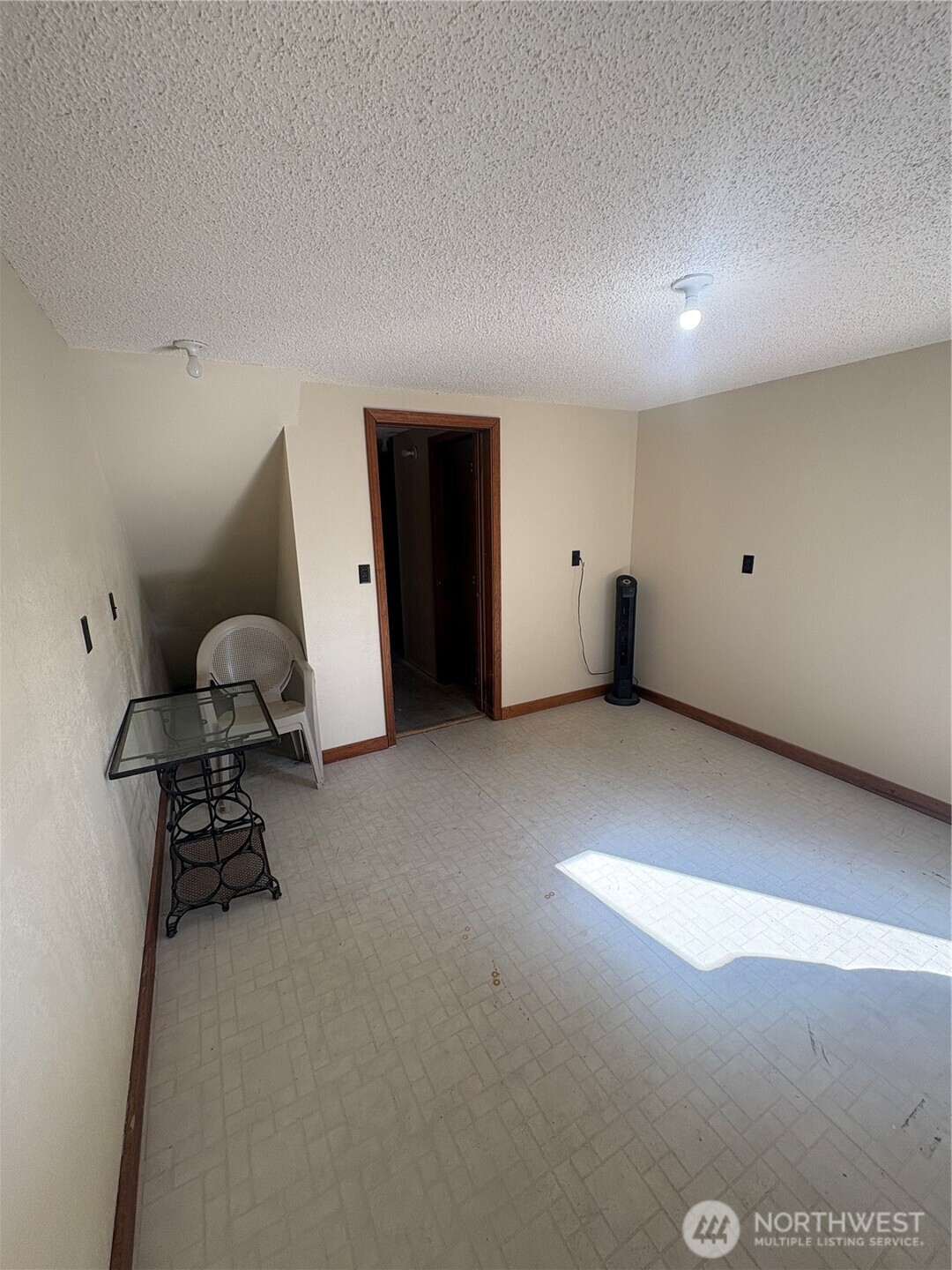 9 Blackler Street Property Photo 17