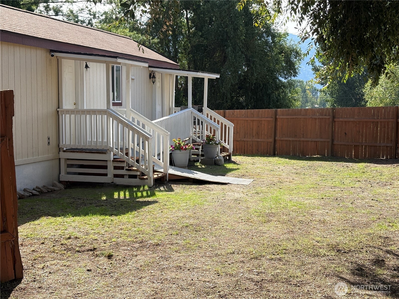 9 Blackler Street Property Photo 34