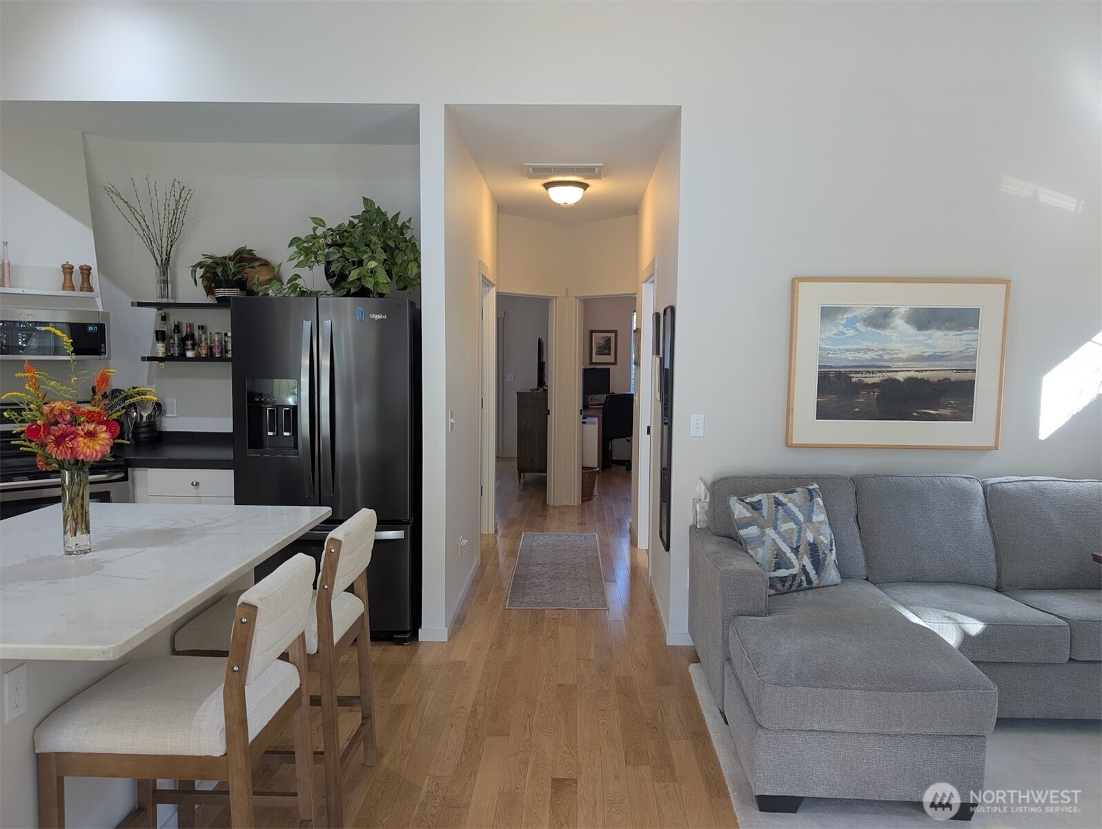 223 Clover Court Property Photo 4