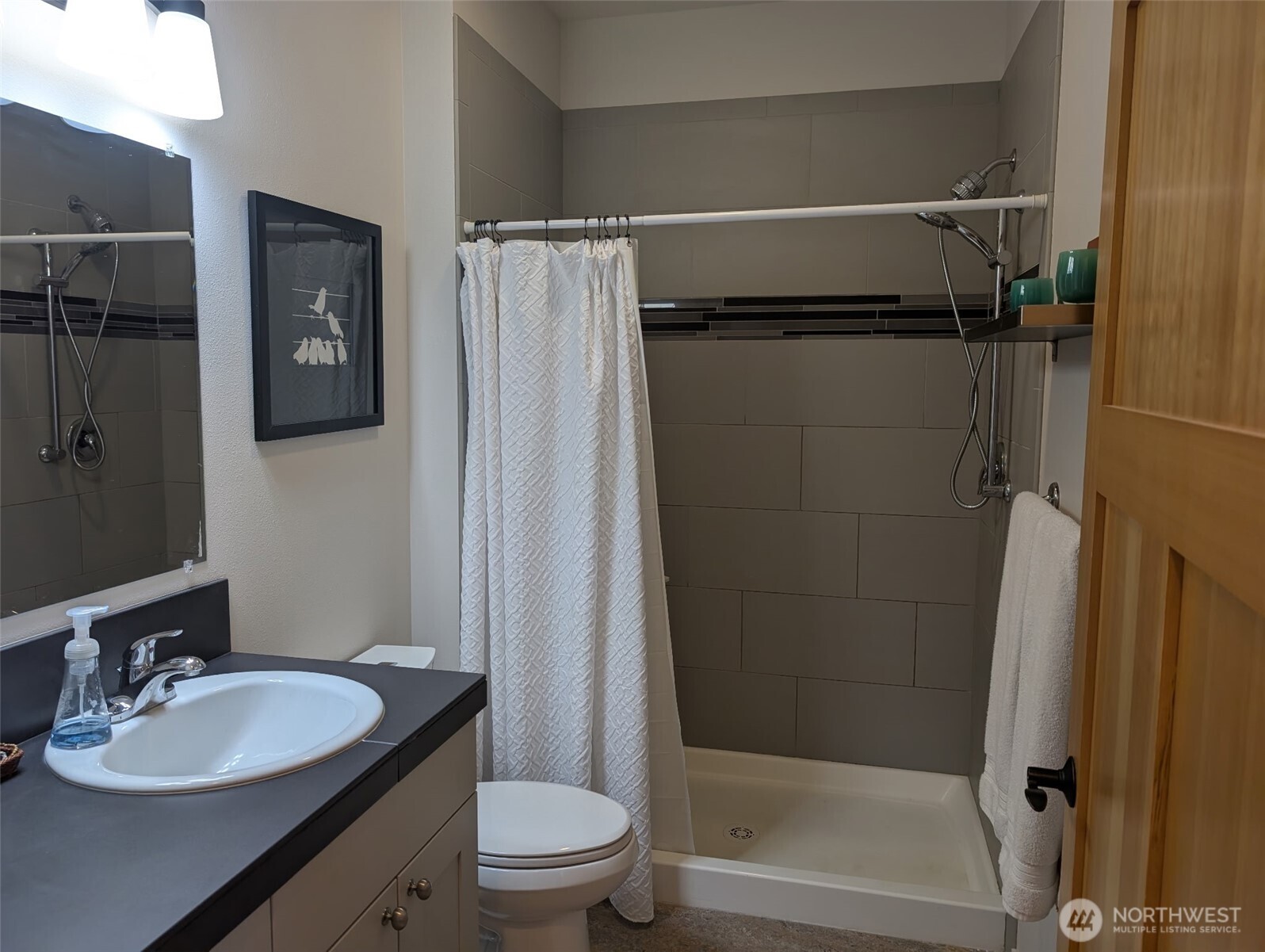 223 Clover Court Property Photo 16