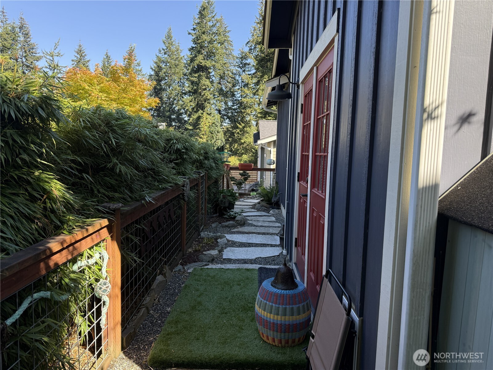 223 Clover Court Property Photo 24