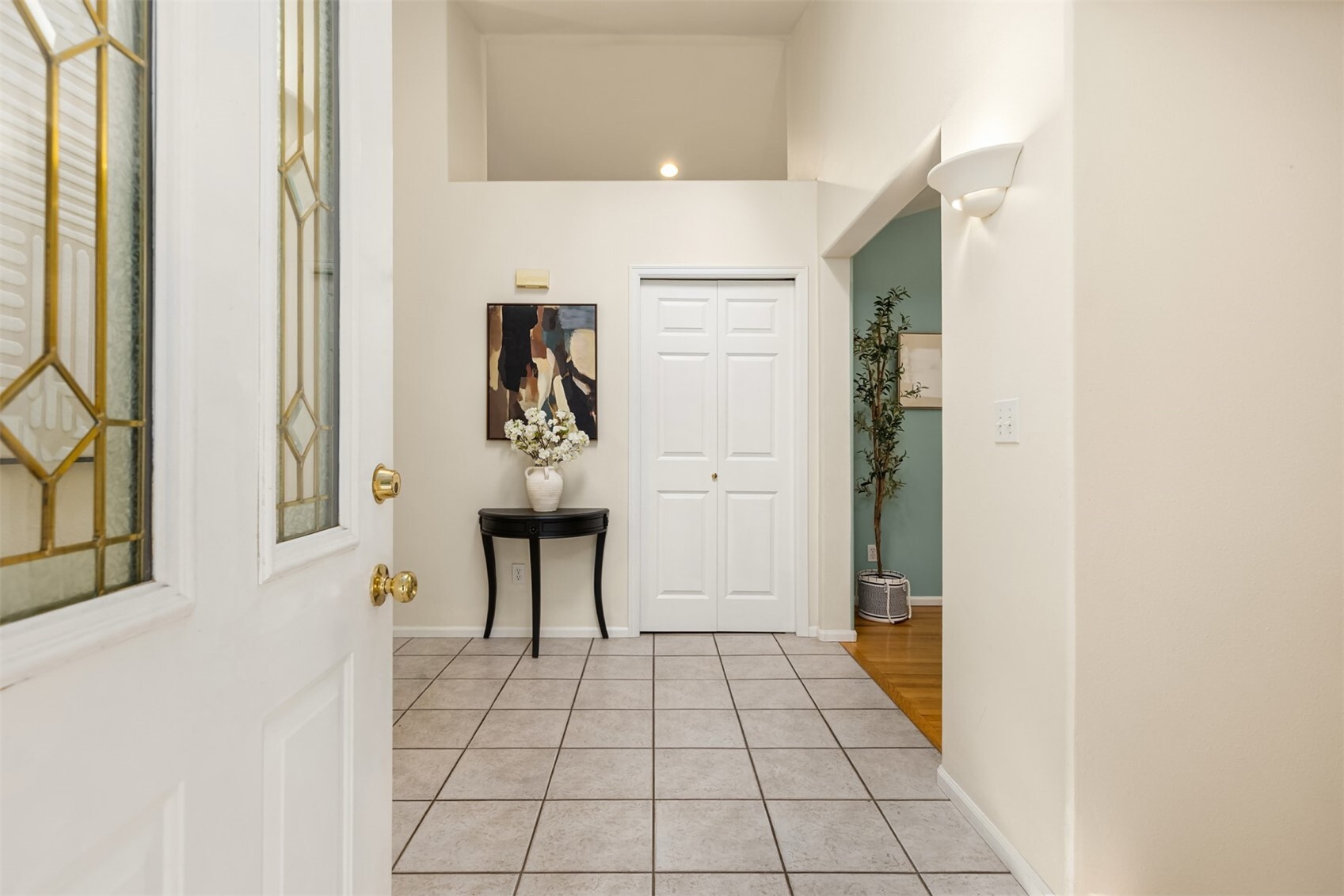 4731 Tree Ridge Lane Property Photo 3