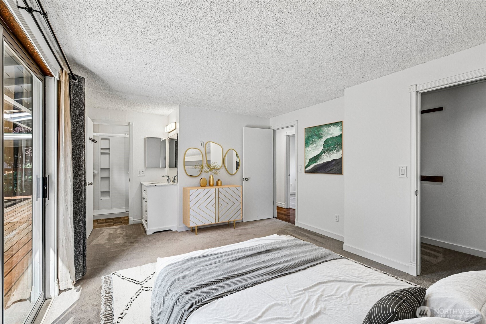 13530 Meridian Avenue Property Photo 17