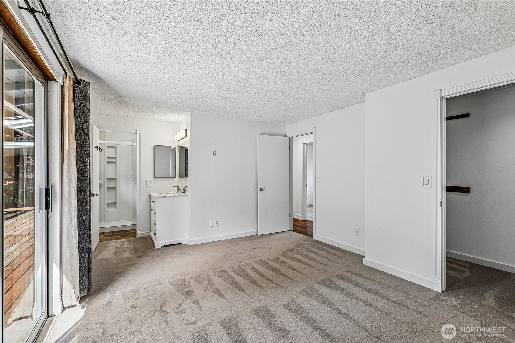 13530 Meridian Avenue Property Photo 18
