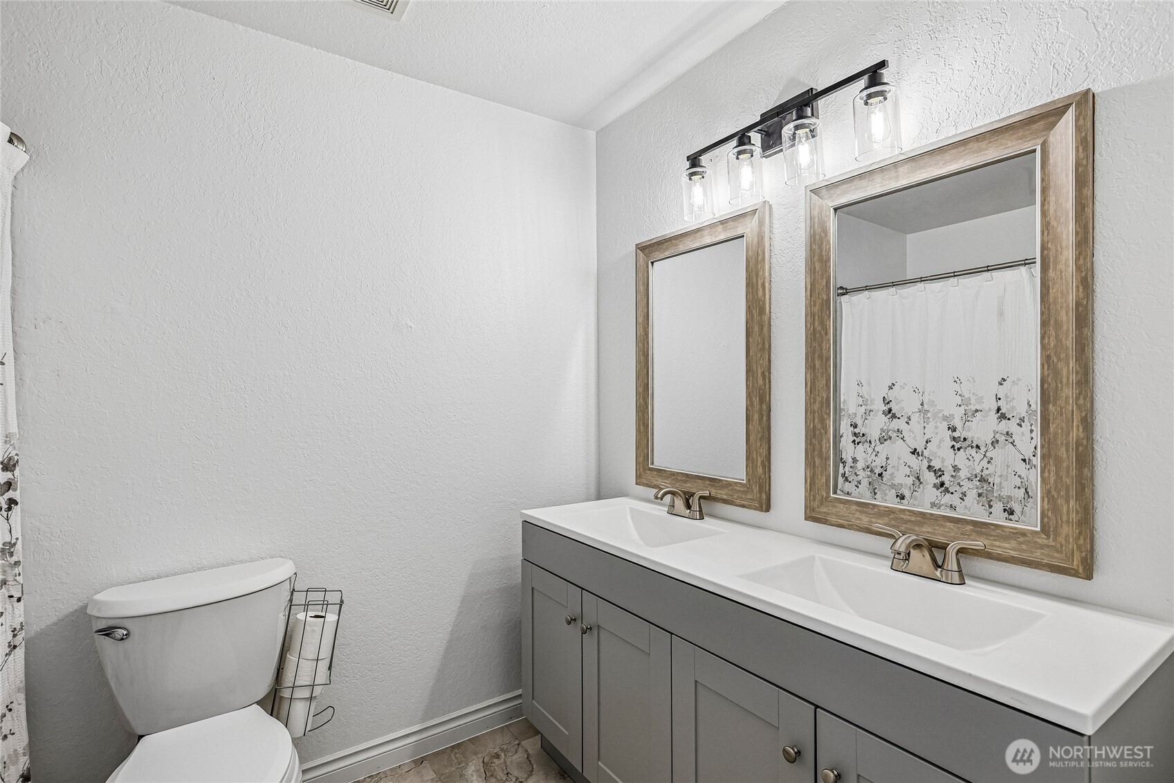 13530 Meridian Avenue Property Photo 22