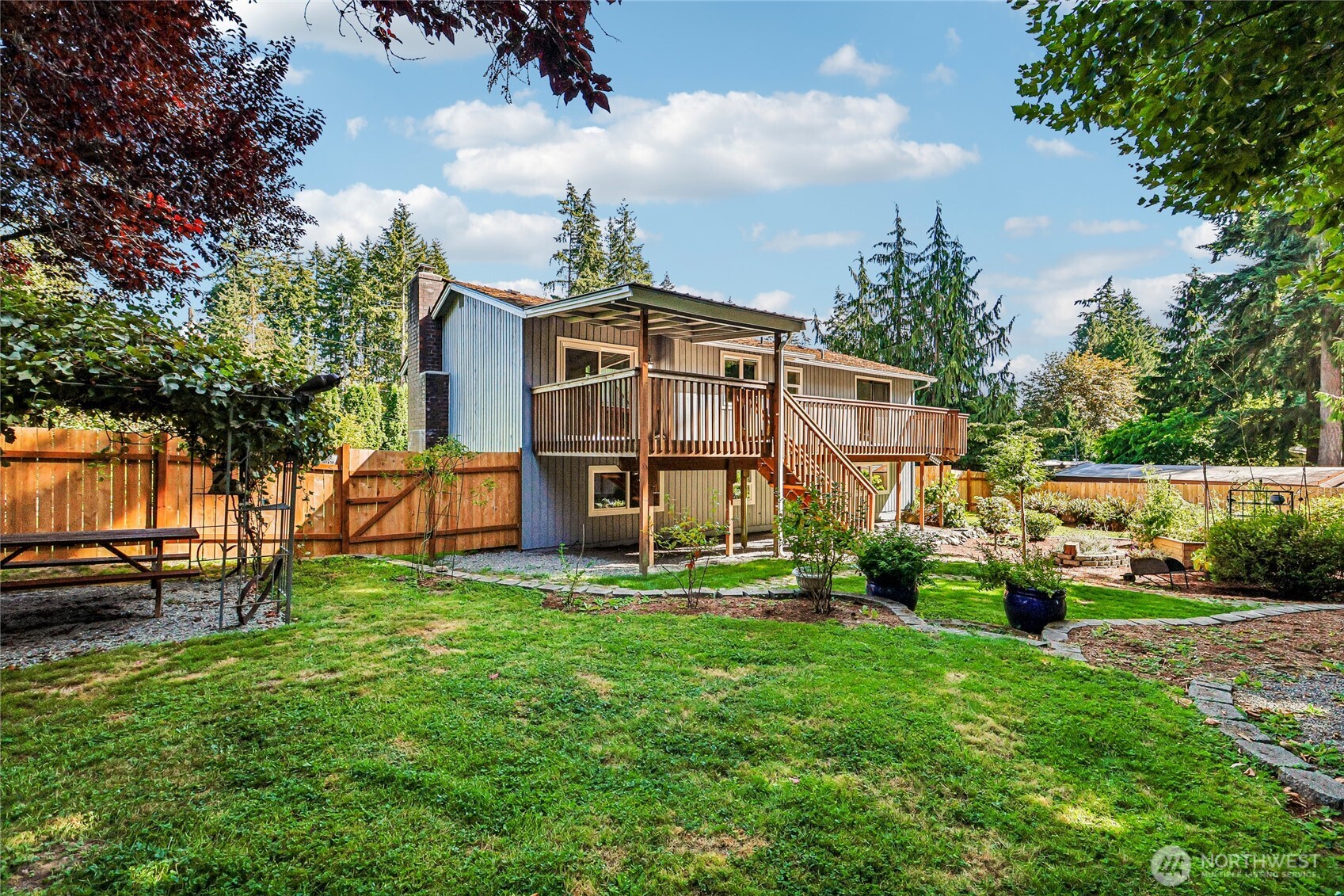 13530 Meridian Avenue Property Photo 36