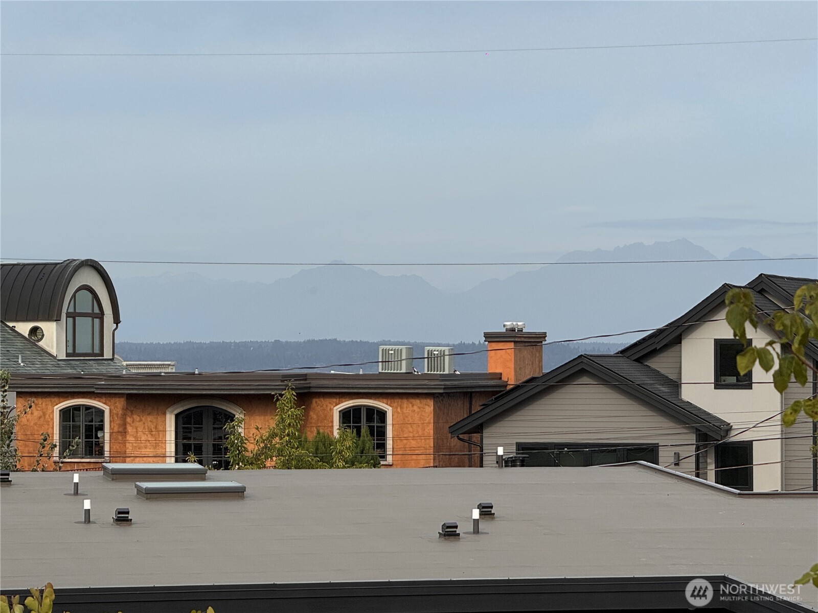2106 49th Avenue Property Photo 8