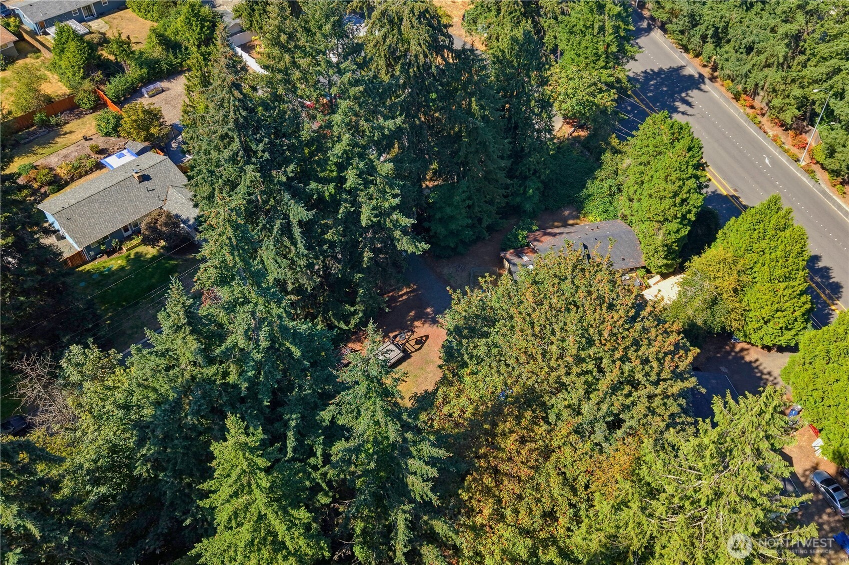 13403 Redmond Way Property Photo 18