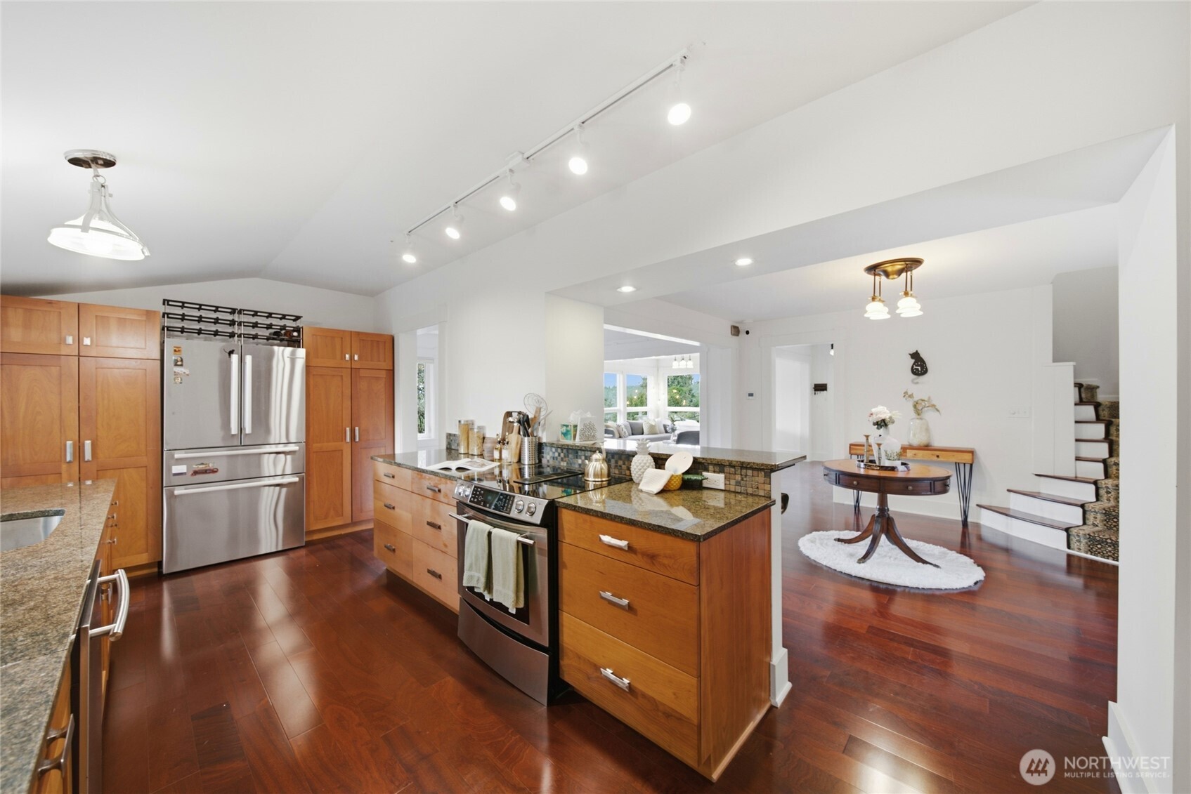 12015 Exeter Avenue Property Photo 13