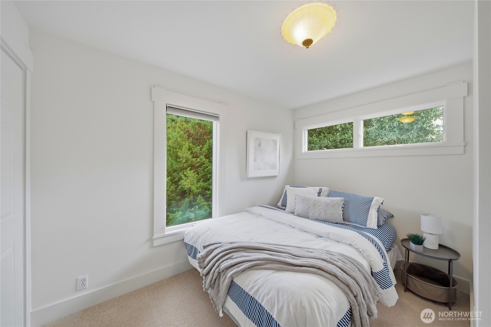 12015 Exeter Avenue Property Photo 20