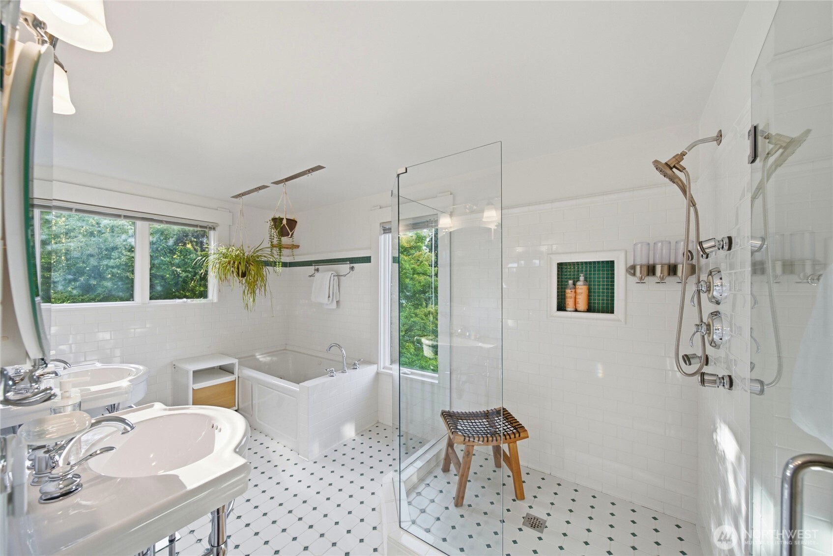 12015 Exeter Avenue Property Photo 24
