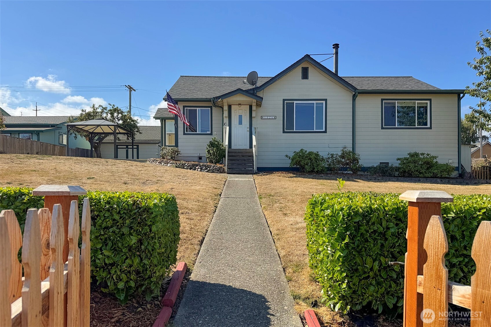 1026 E Sixth Street Property Photo 5