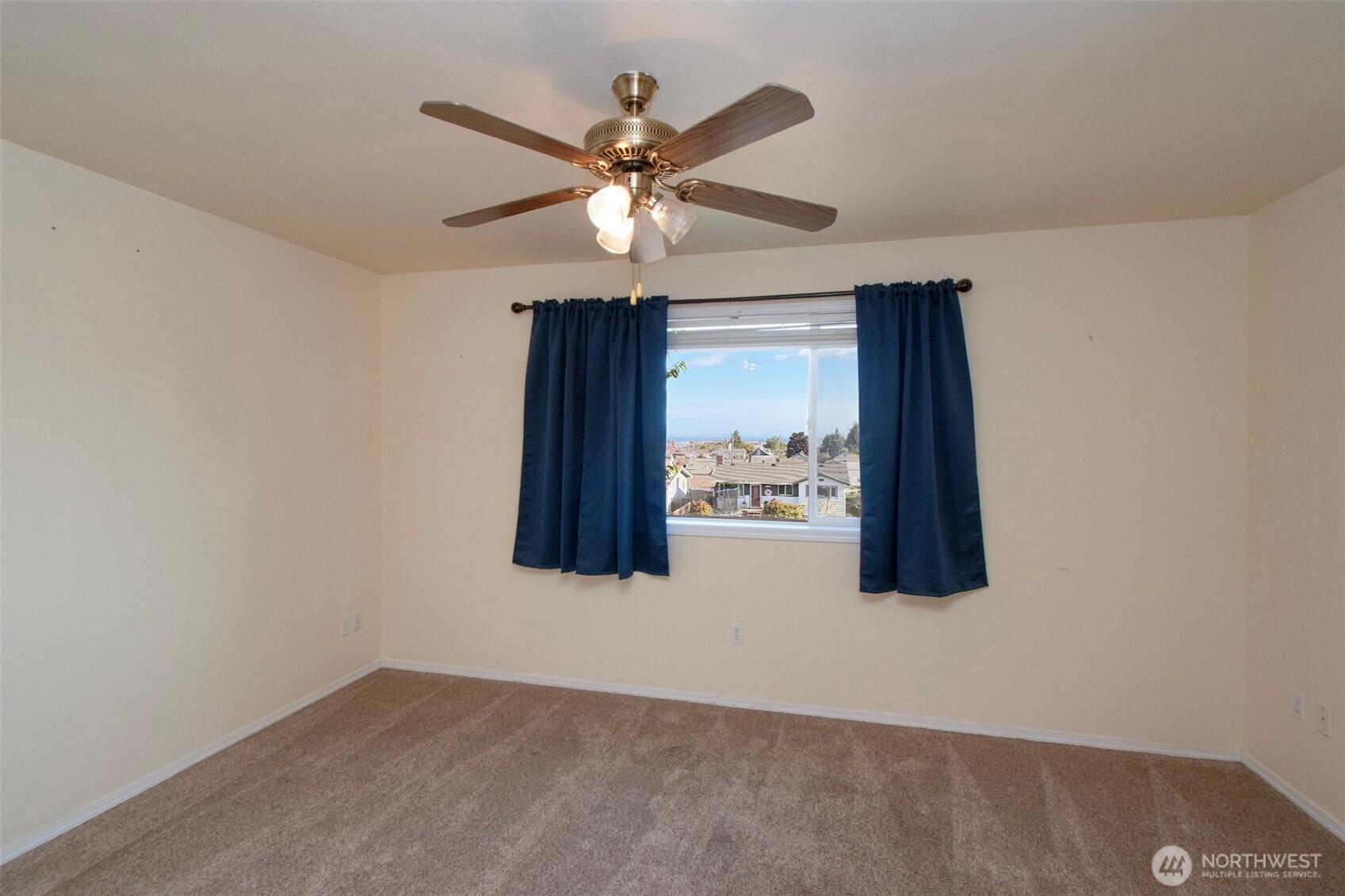 1026 E Sixth Street Property Photo 17