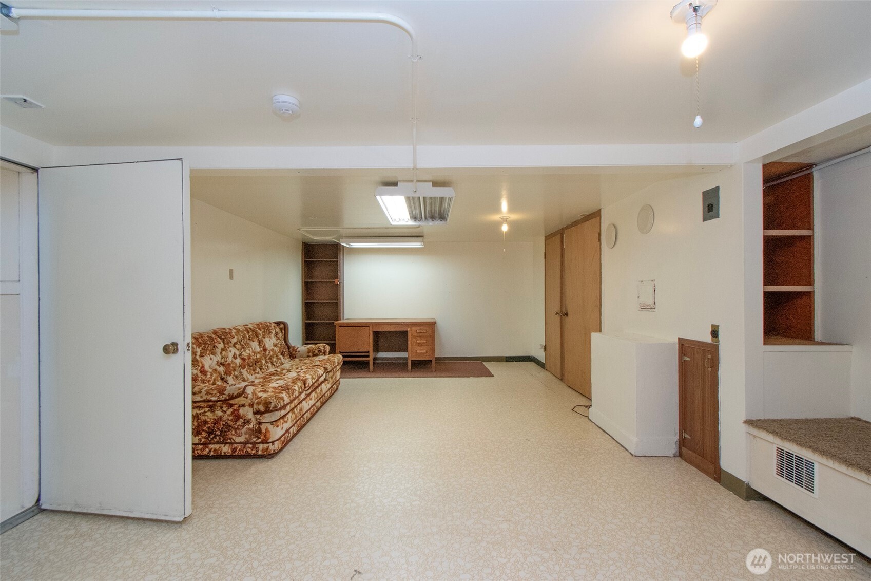 1026 E Sixth Street Property Photo 24