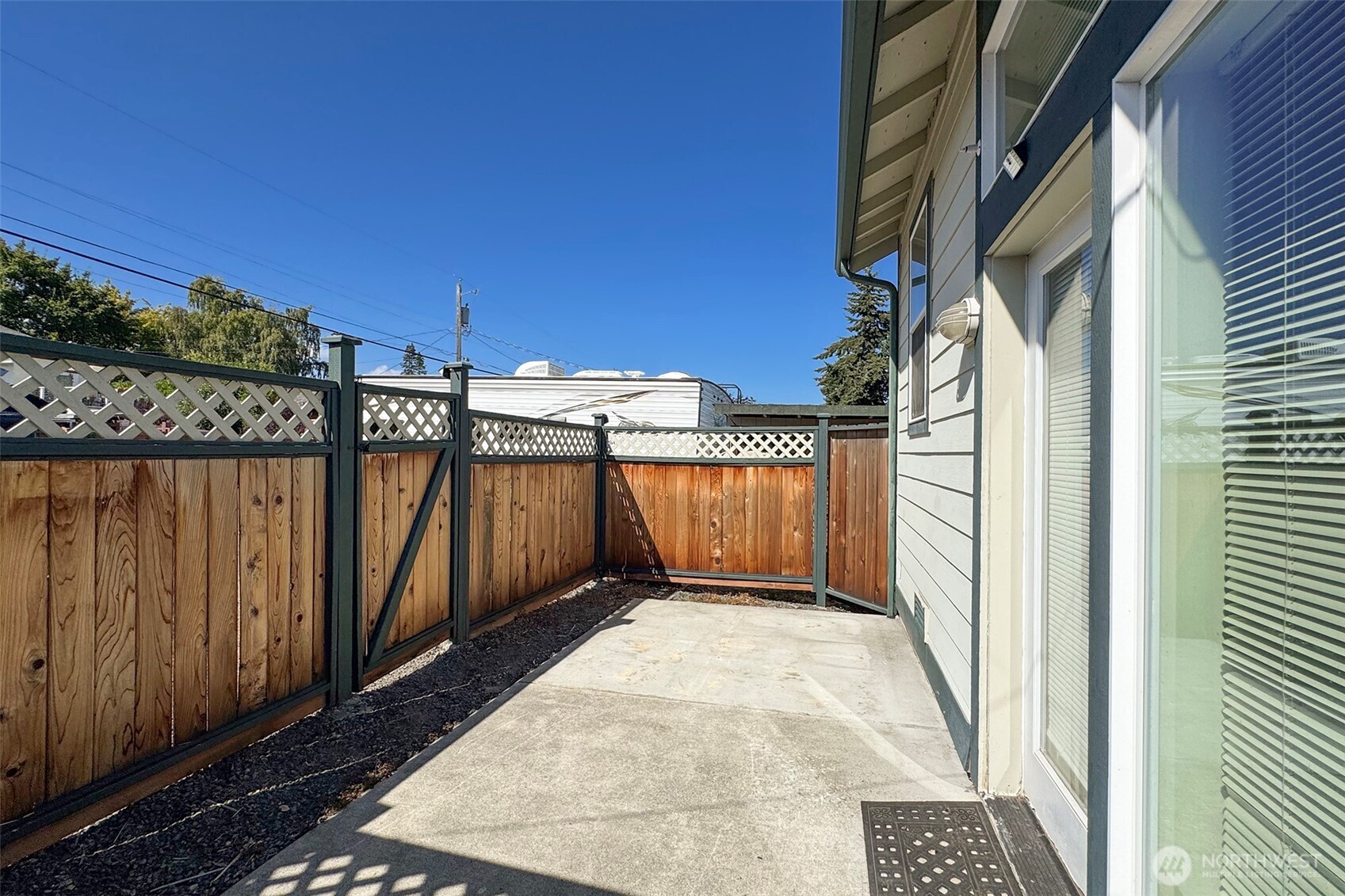 1026 E Sixth Street Property Photo 29