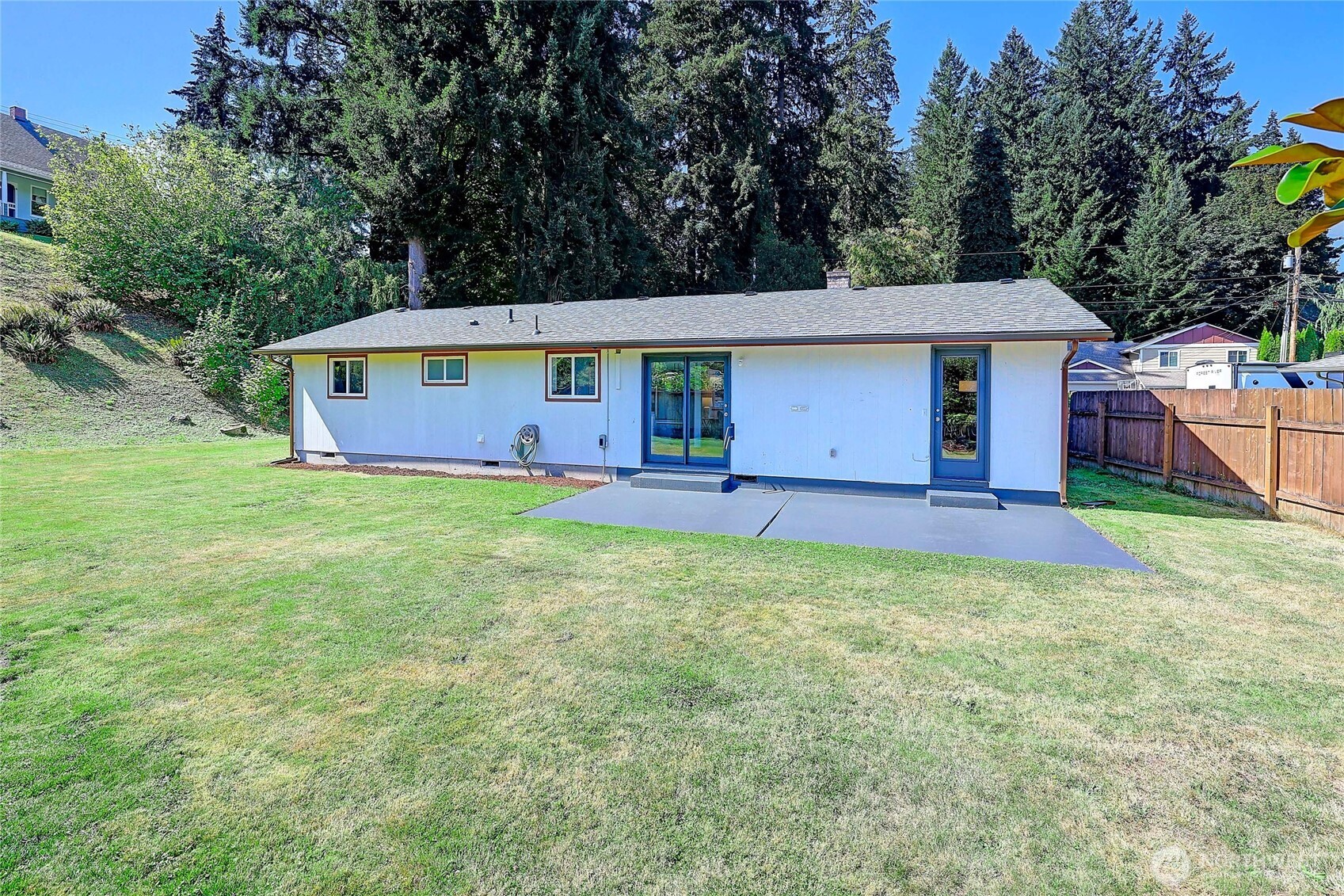 525 N Alcazar Avenue Property Photo 23