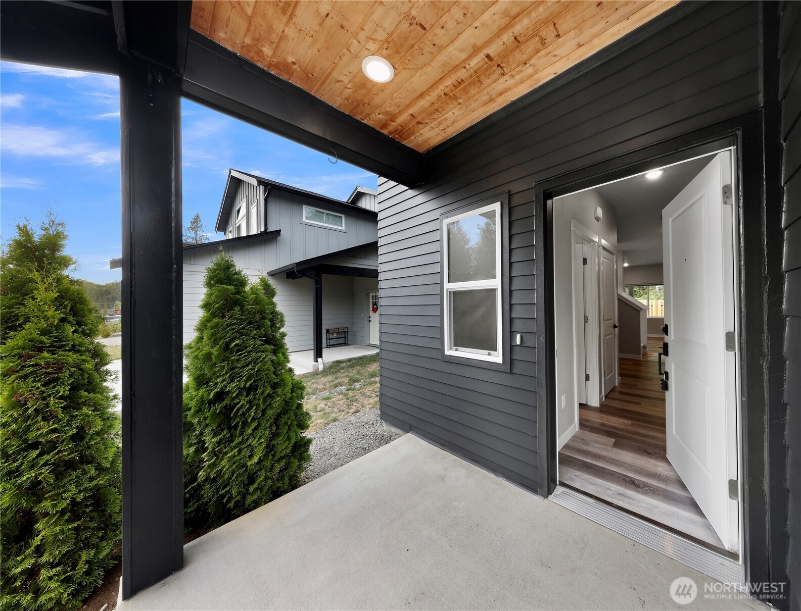 2862 Sandwood Lane Property Photo 2
