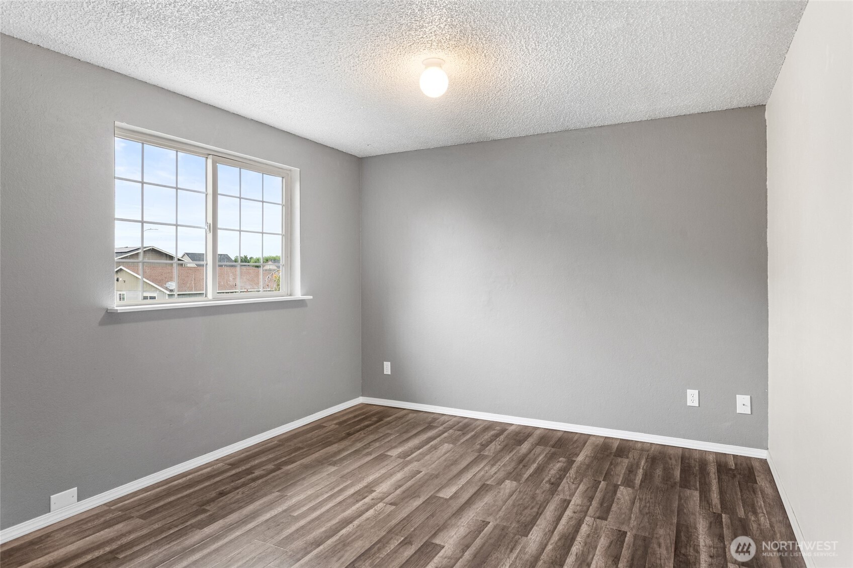 1711 S 66th Avenue Property Photo 14