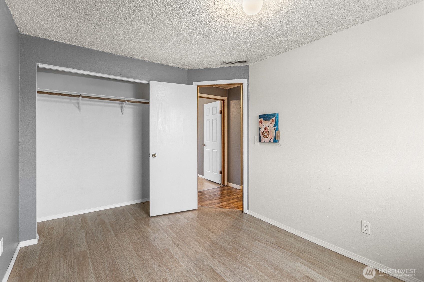 1711 S 66th Avenue Property Photo 16