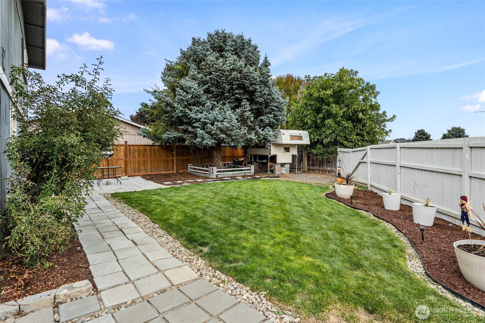 1711 S 66th Avenue Property Photo 19
