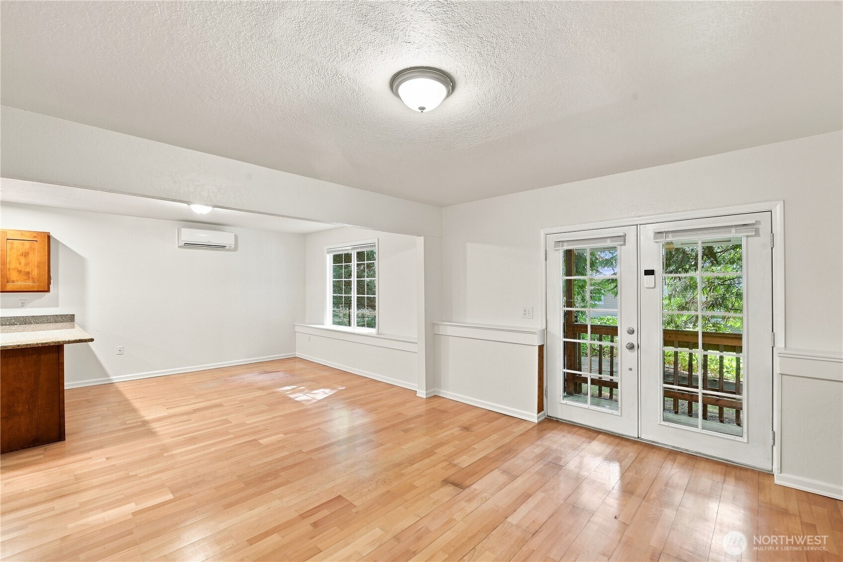 1218 209th Avenue B Property Photo 15