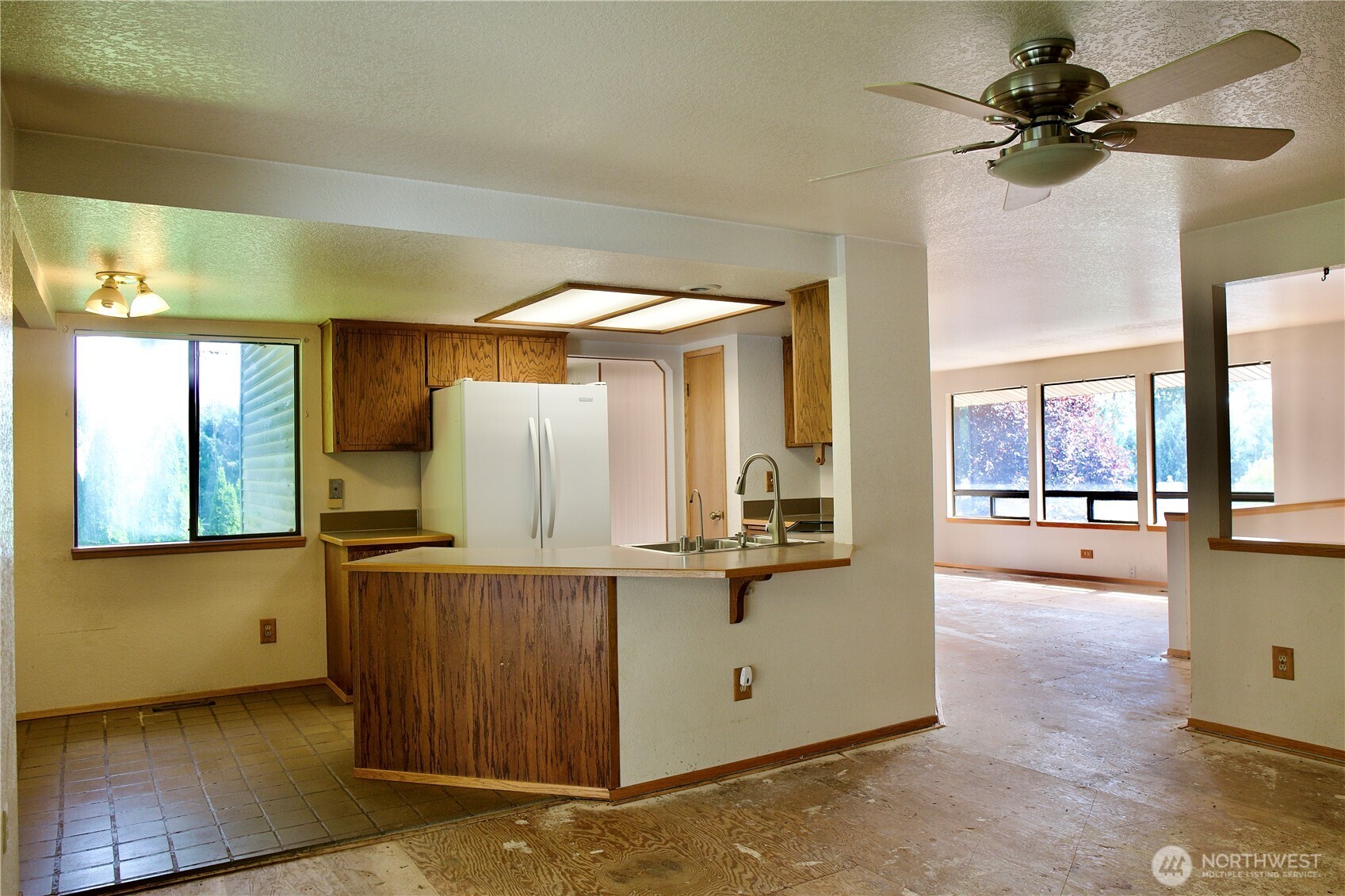 425 Se 169th Street Property Photo 4