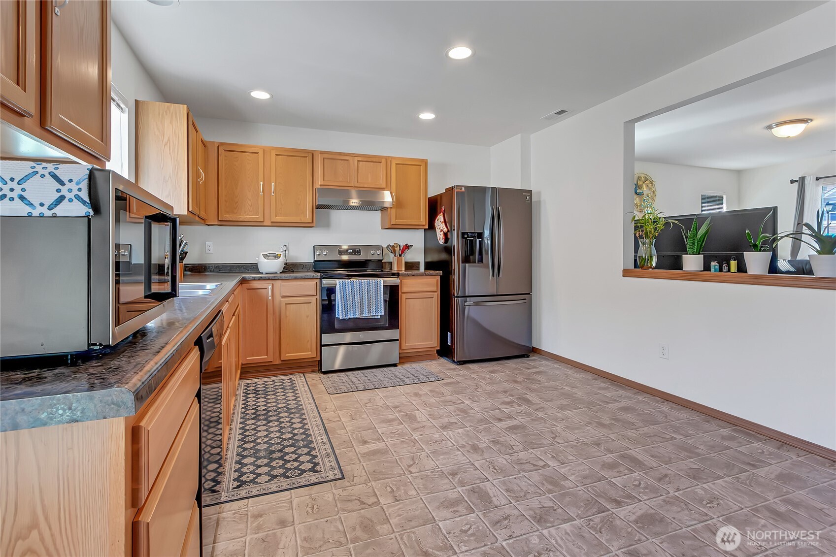 29704 217th Place Property Photo 6