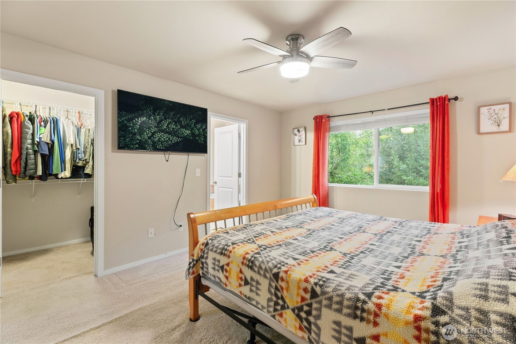 7911 49th Street Property Photo 11