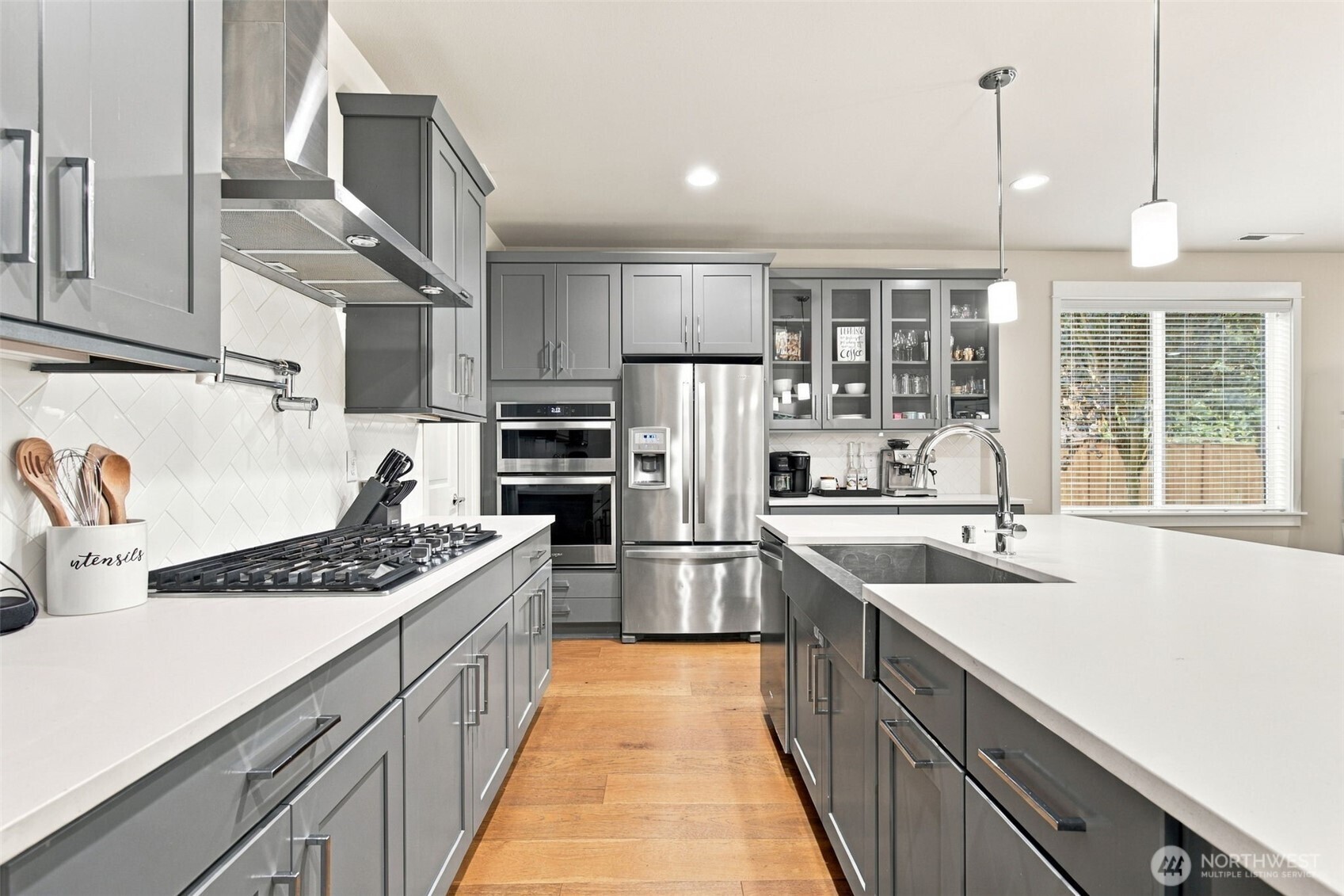 31357 43rd Place Property Photo 3