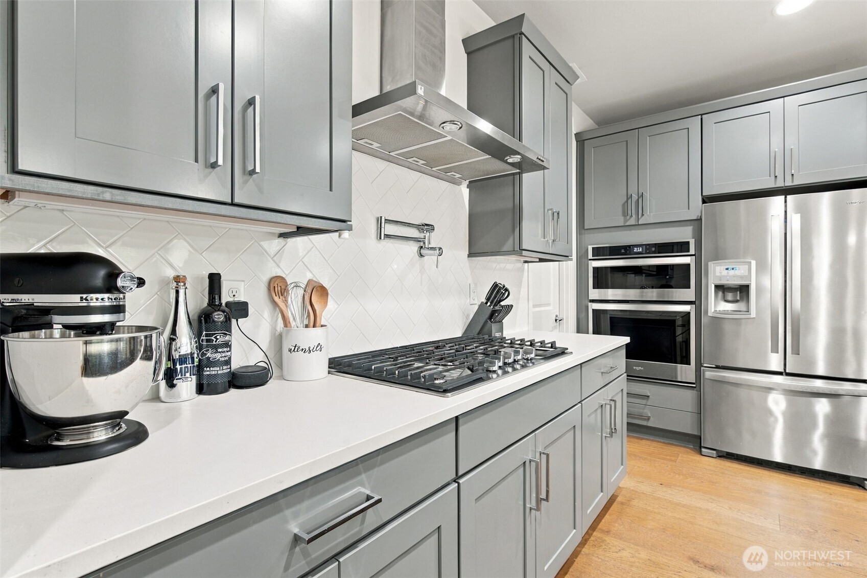 31357 43rd Place Property Photo 4