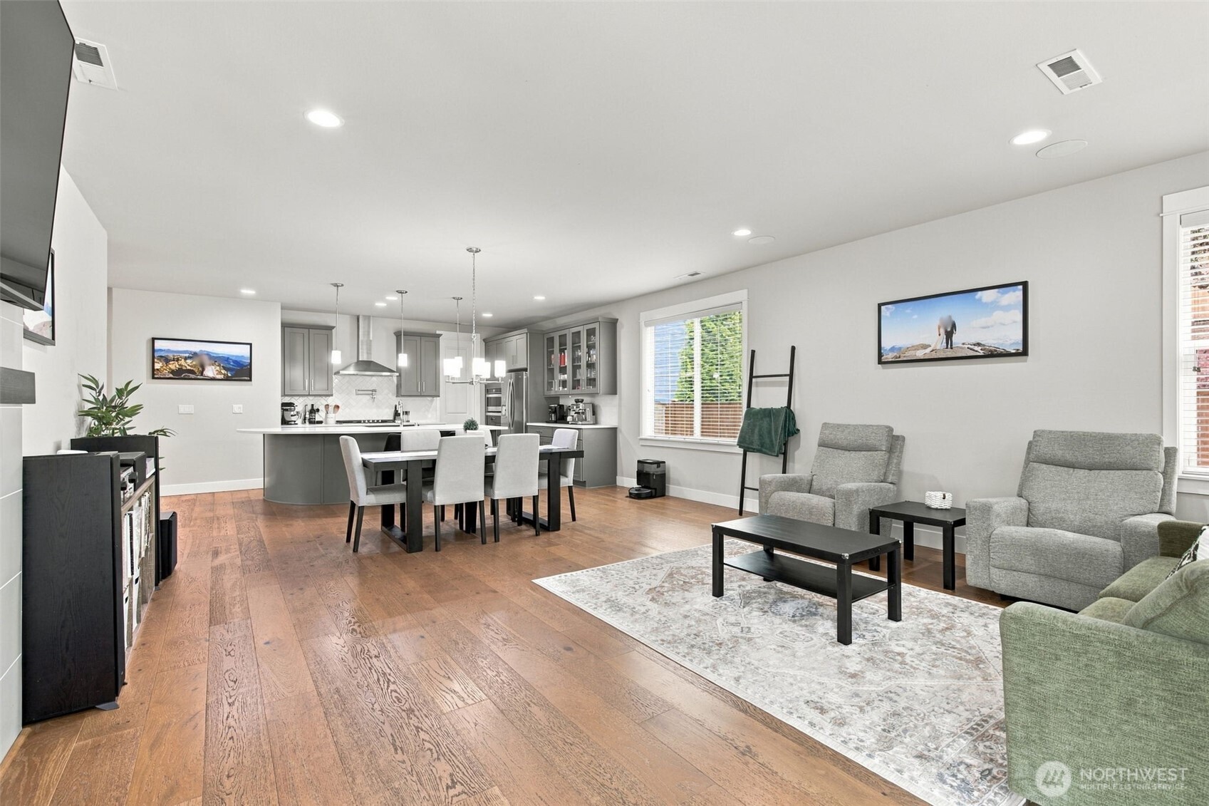 31357 43rd Place Property Photo 8