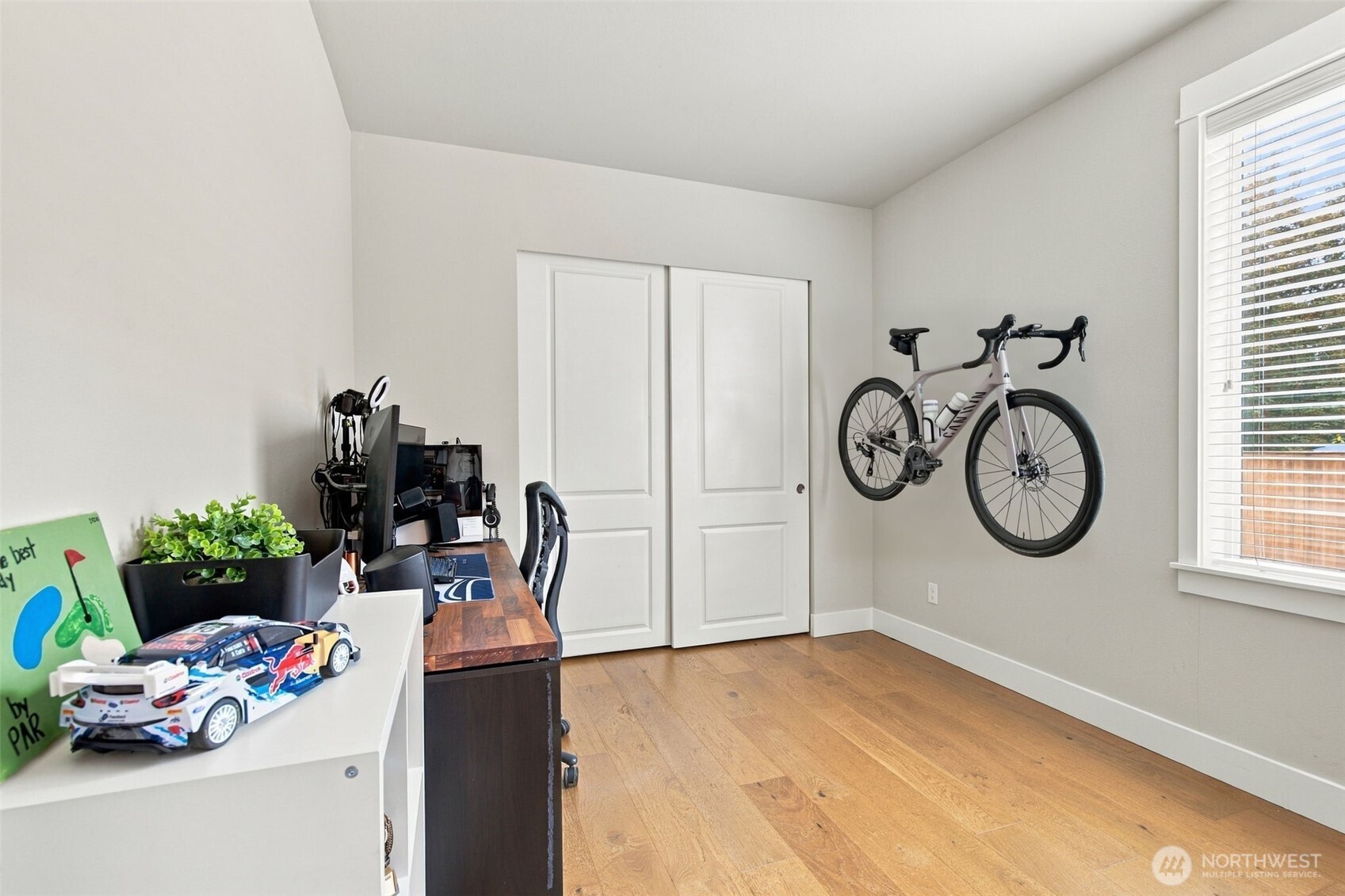 31357 43rd Place Property Photo 14