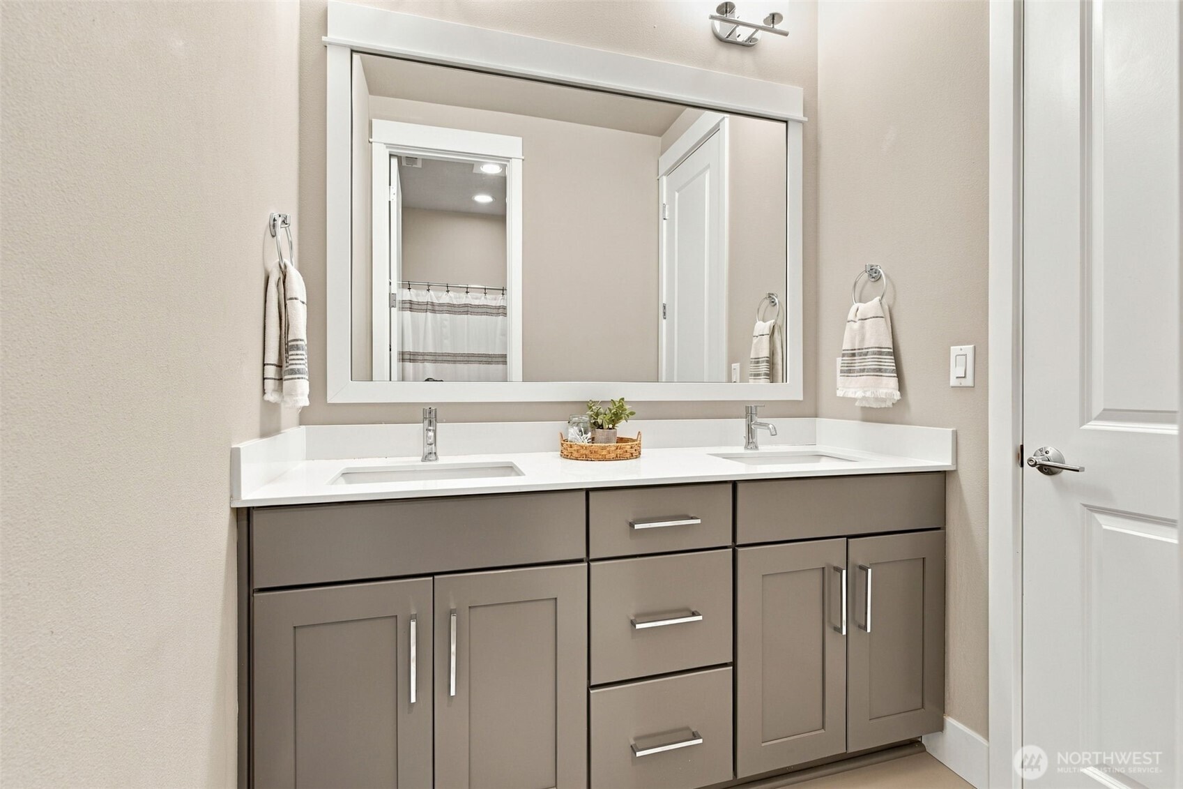 31357 43rd Place Property Photo 31